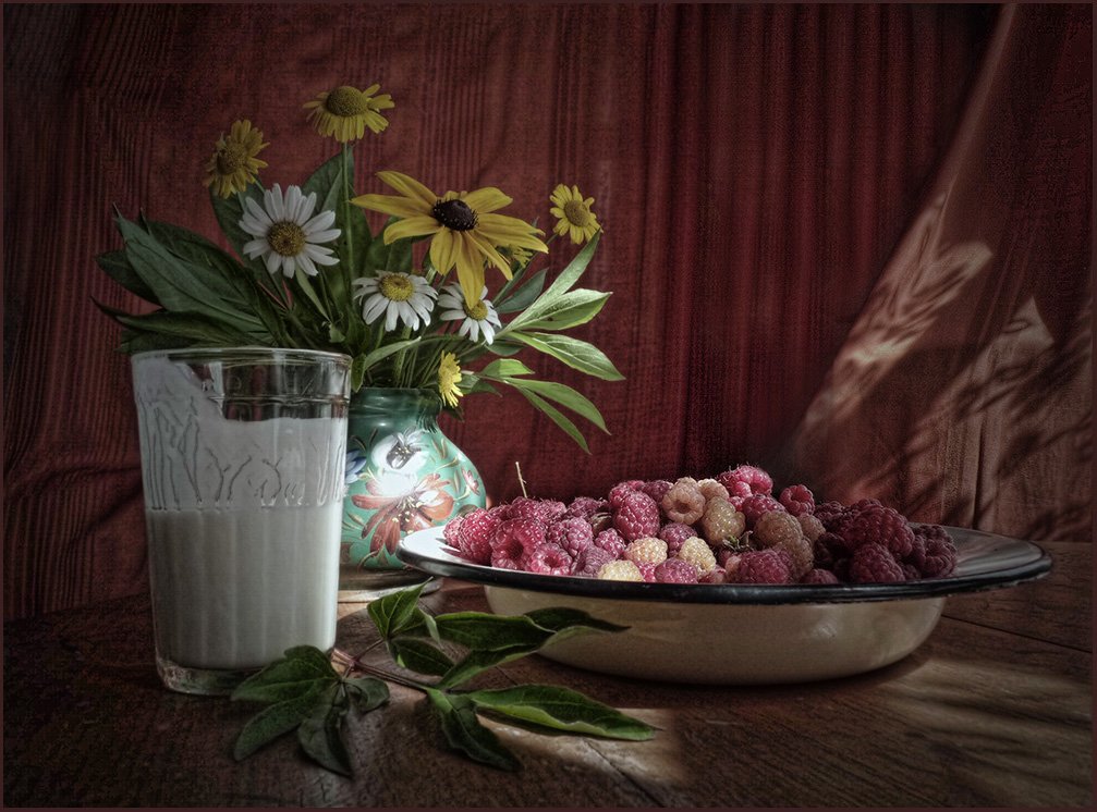 натюрморт, малина, кефир, цветы, Ольга Хлуднева