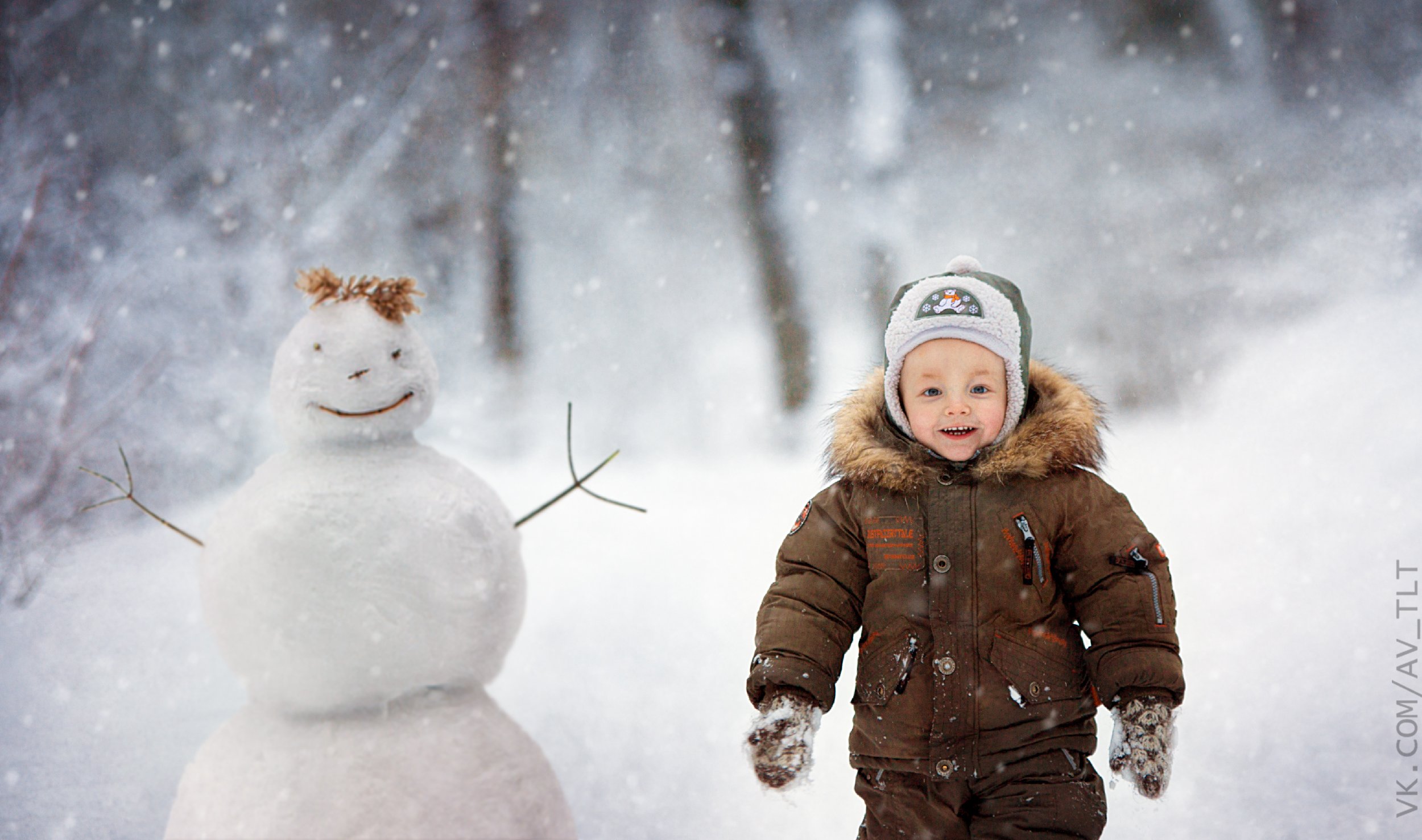 снег, снеговик, зима, детскийпортрет, Сухарь Александр