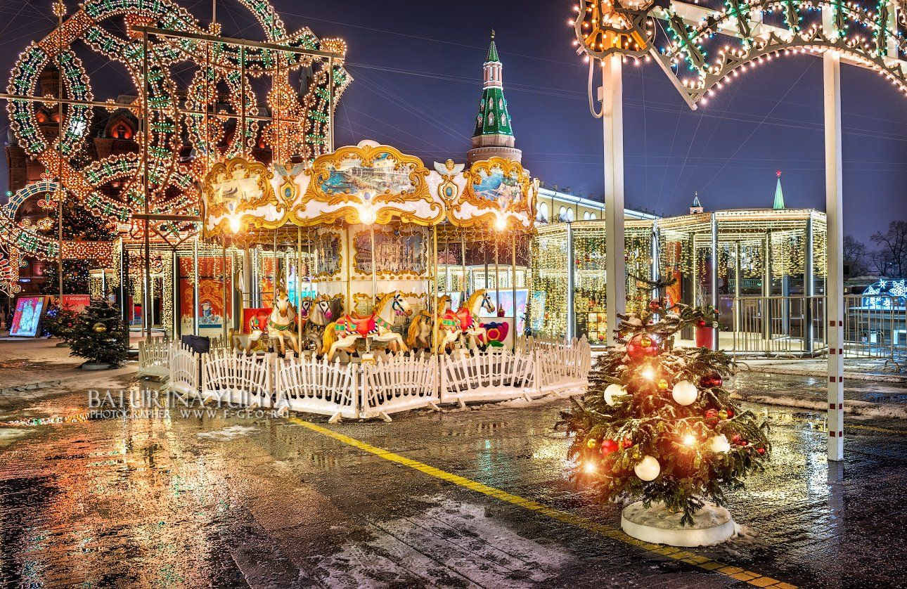 карусель, манежная площадь, москва, новый год, Юлия Батурина
