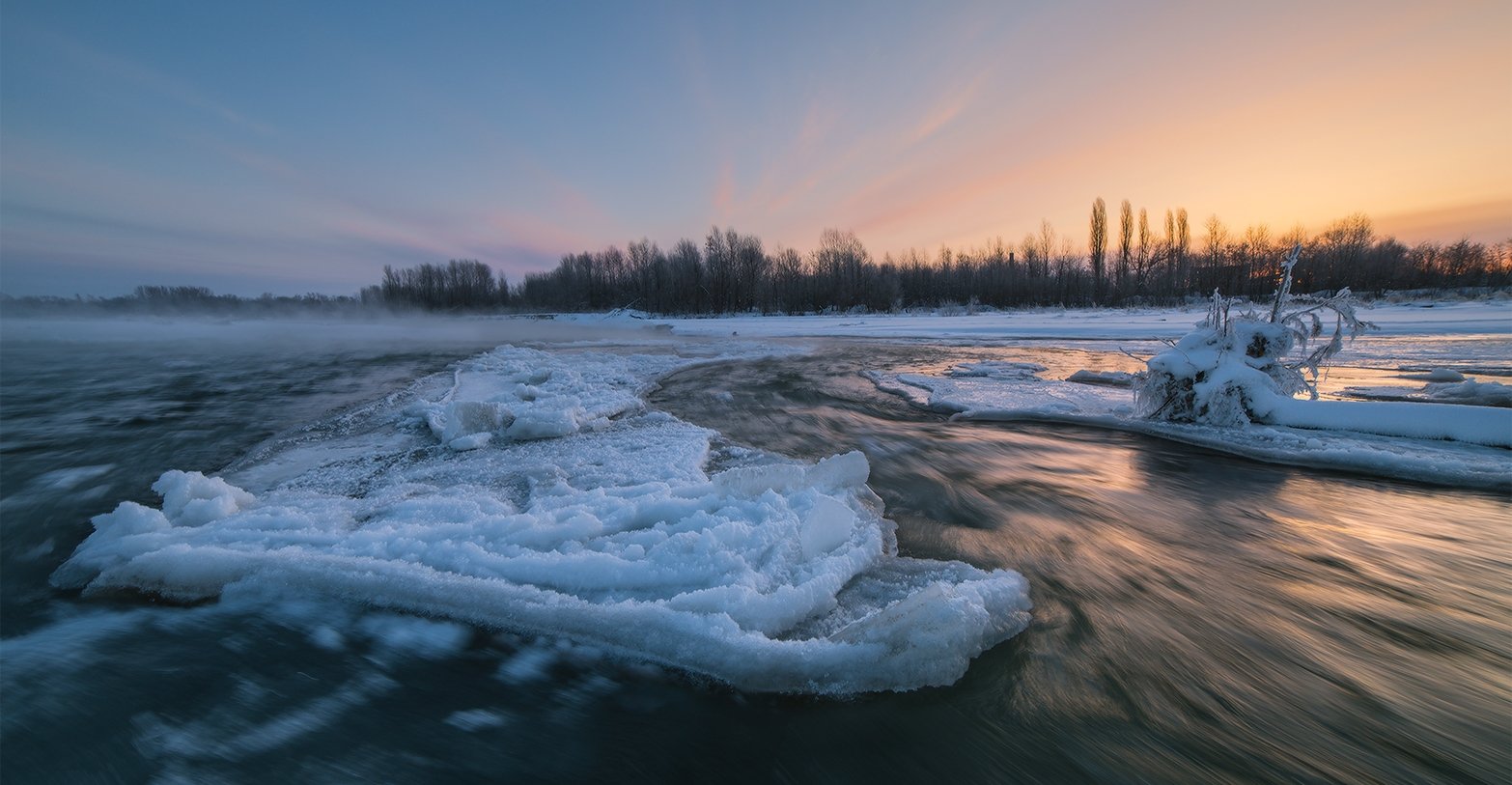 февраль рассвет мороз река лаба ледяной остров, Николай Мысливцев