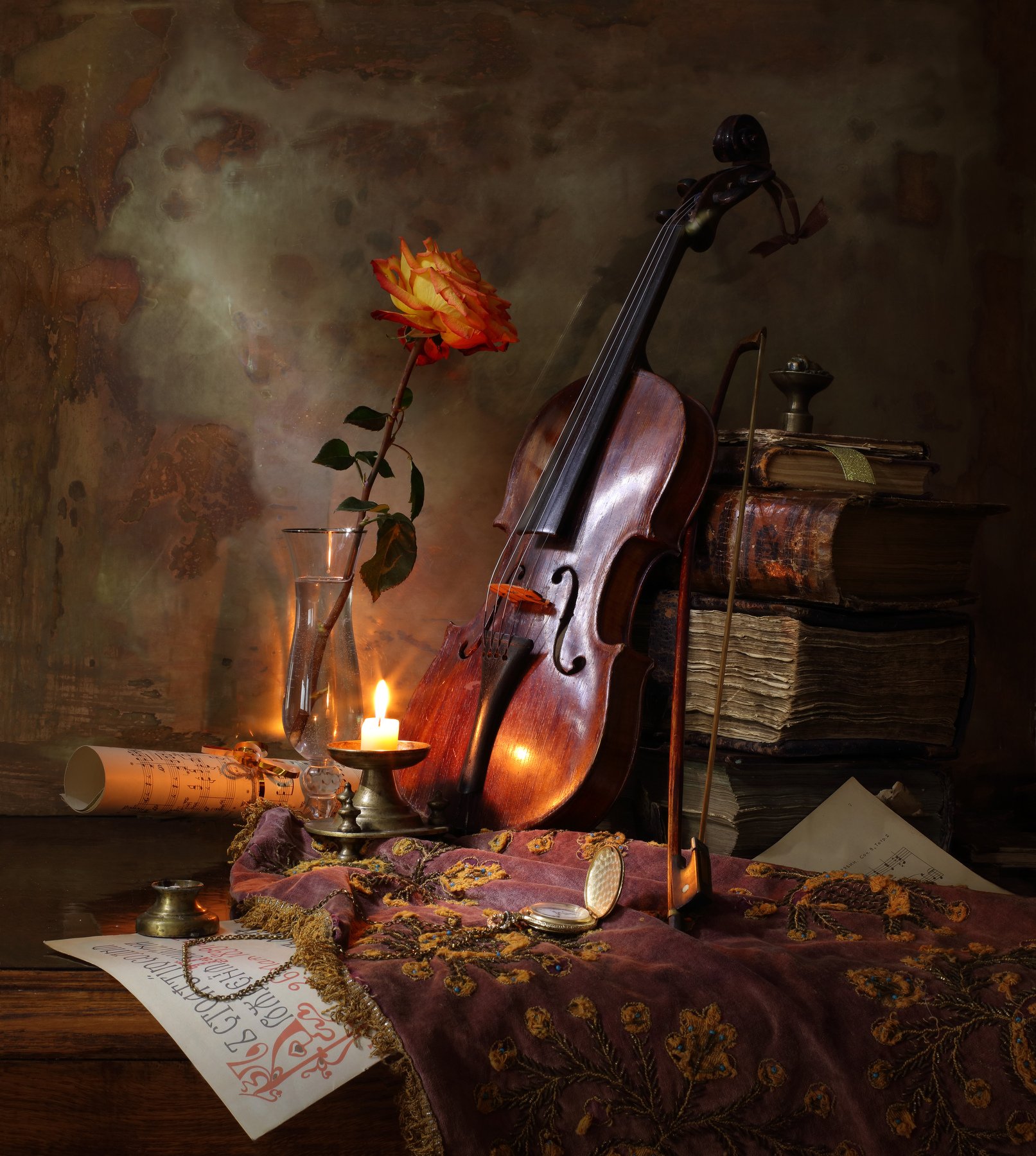 скрипка, роза, музыка, свеча, книги, свет, Андрей Морозов