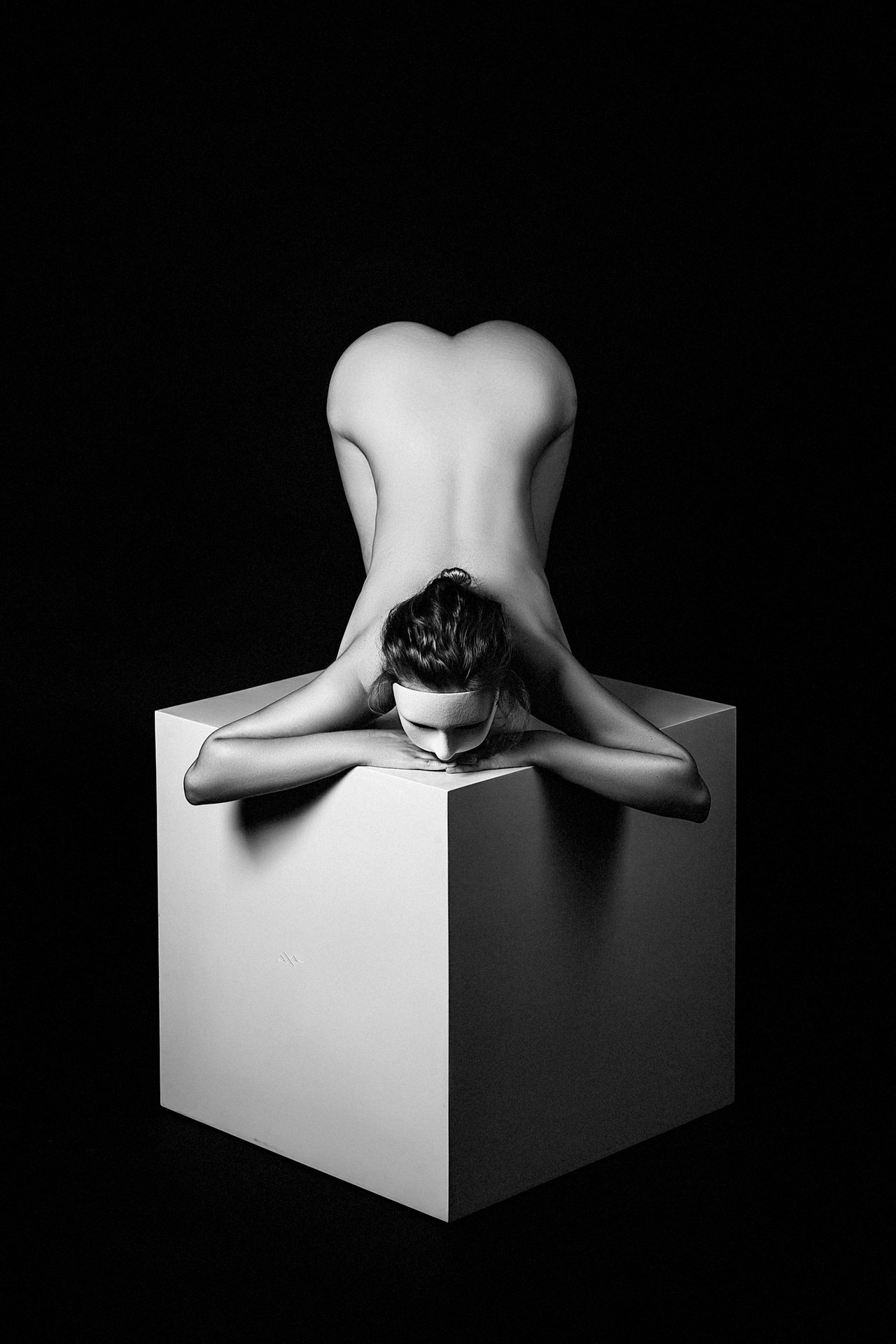 woman, nude, studio, balck and white, cube, Руслан Болгов (Axe)