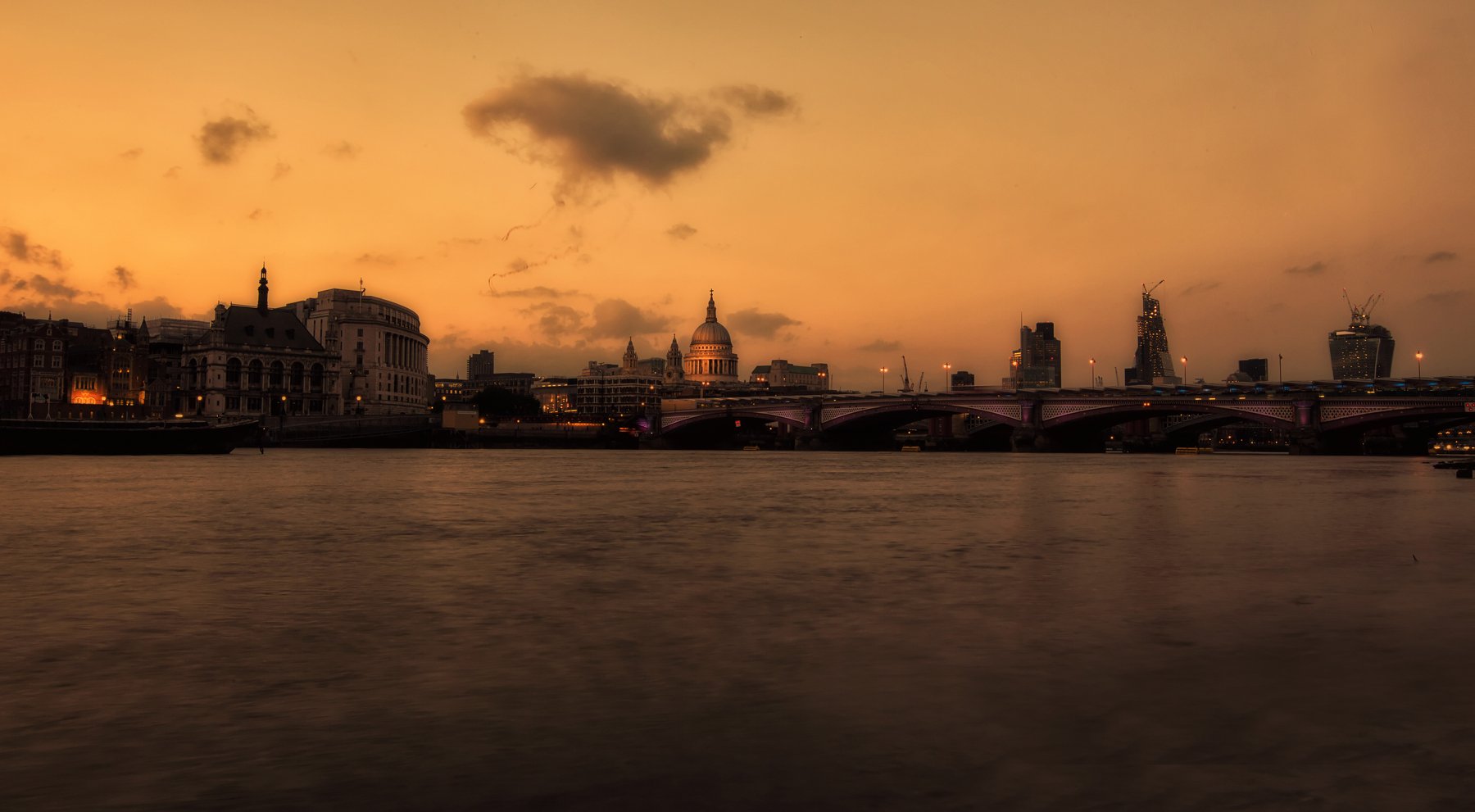 london, by night, south bank, city, canon, Ivan Lambrev