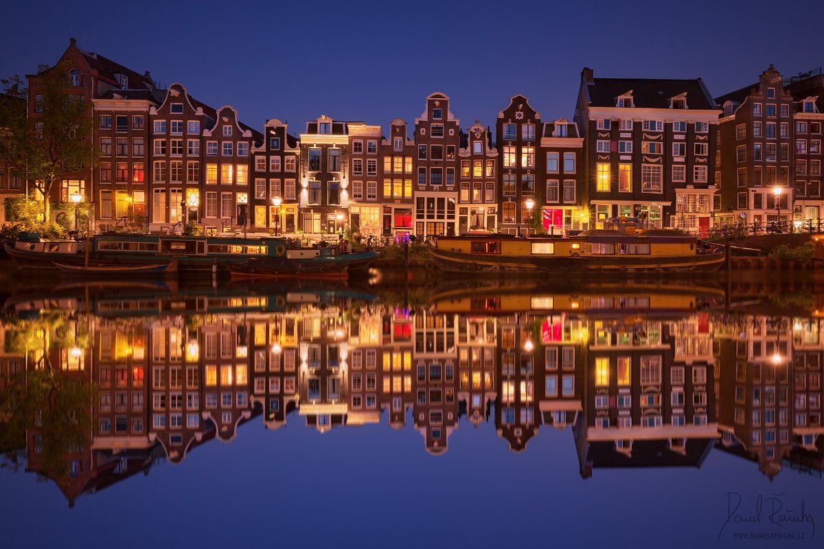 Netherlands, Nederland, Niederlande, Holland, North Holland, Holanda, Amsterdam, Amsterdam icon, Europe, city, beautiful city, night city, ships, boat, old houses, houses, reflection, reflection, blue, blue sky, sky, colorful, blue hour, sunset, canals, c, Daniel Rericha