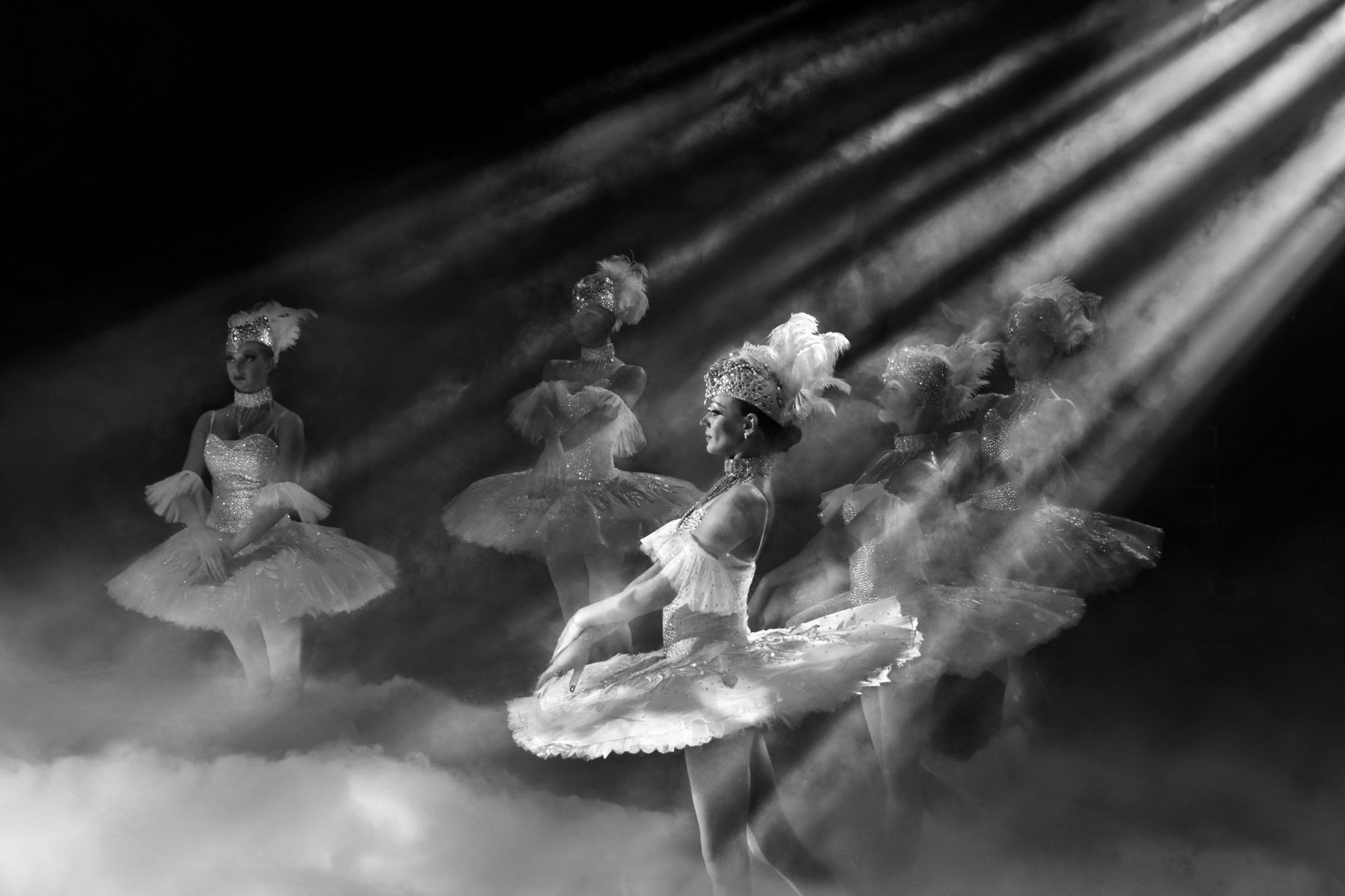 ballet, dance, pose, fog, smoke, dark, lights, girls, show, rays, Endegor