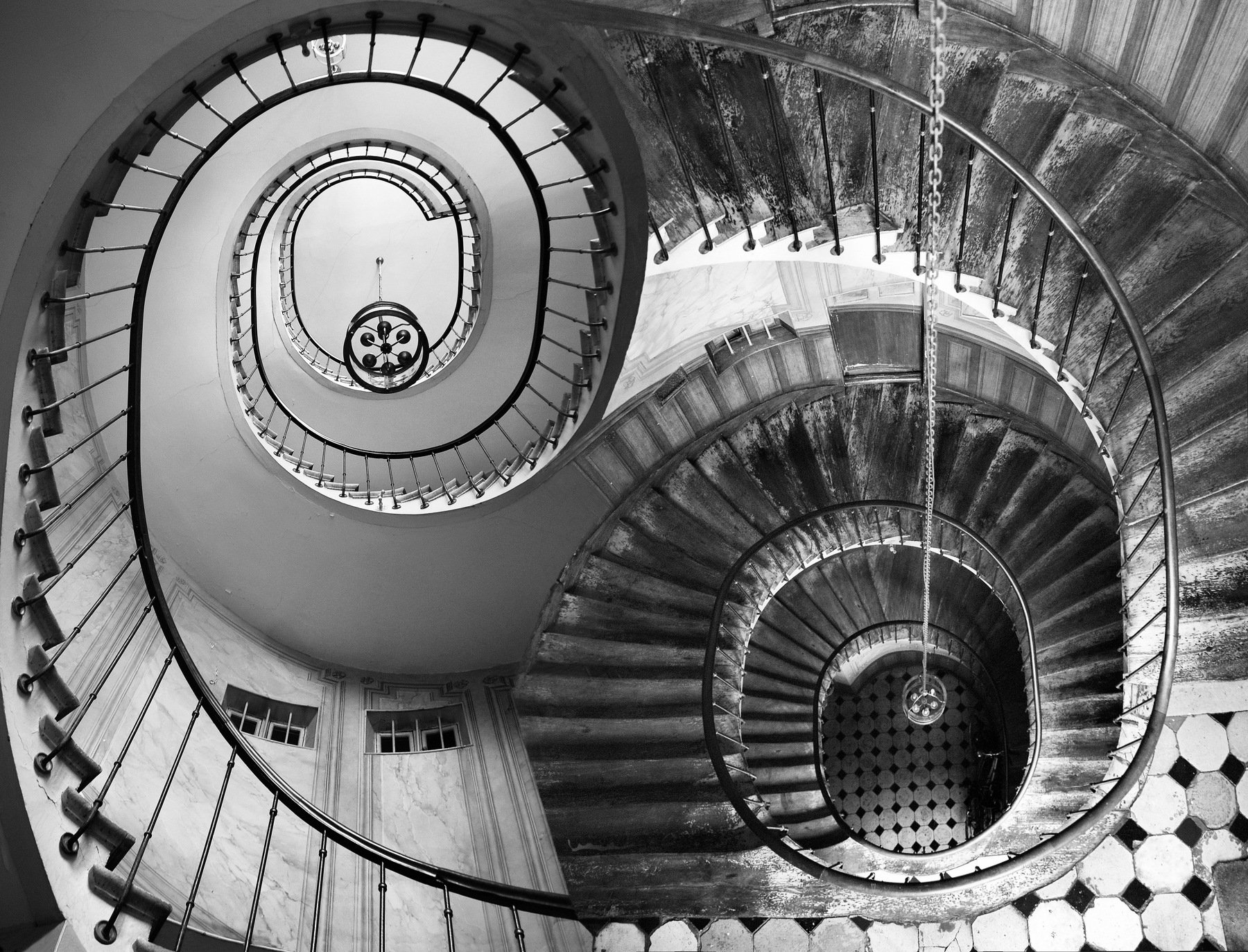 staicase, architecture, spiral, interion, depth, geomery, france, paris, abstract, surreal, collage, Endegor