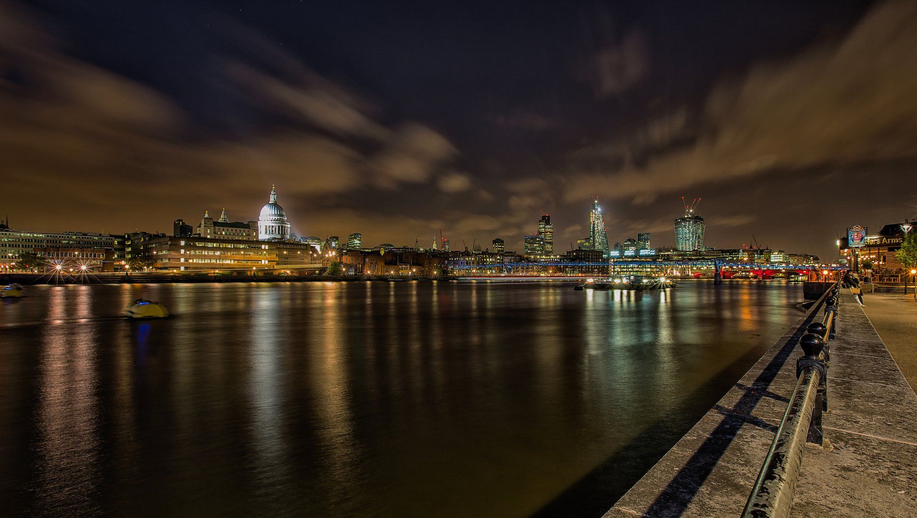 london by night, lonx exposure, canon, Ivan Lambrev