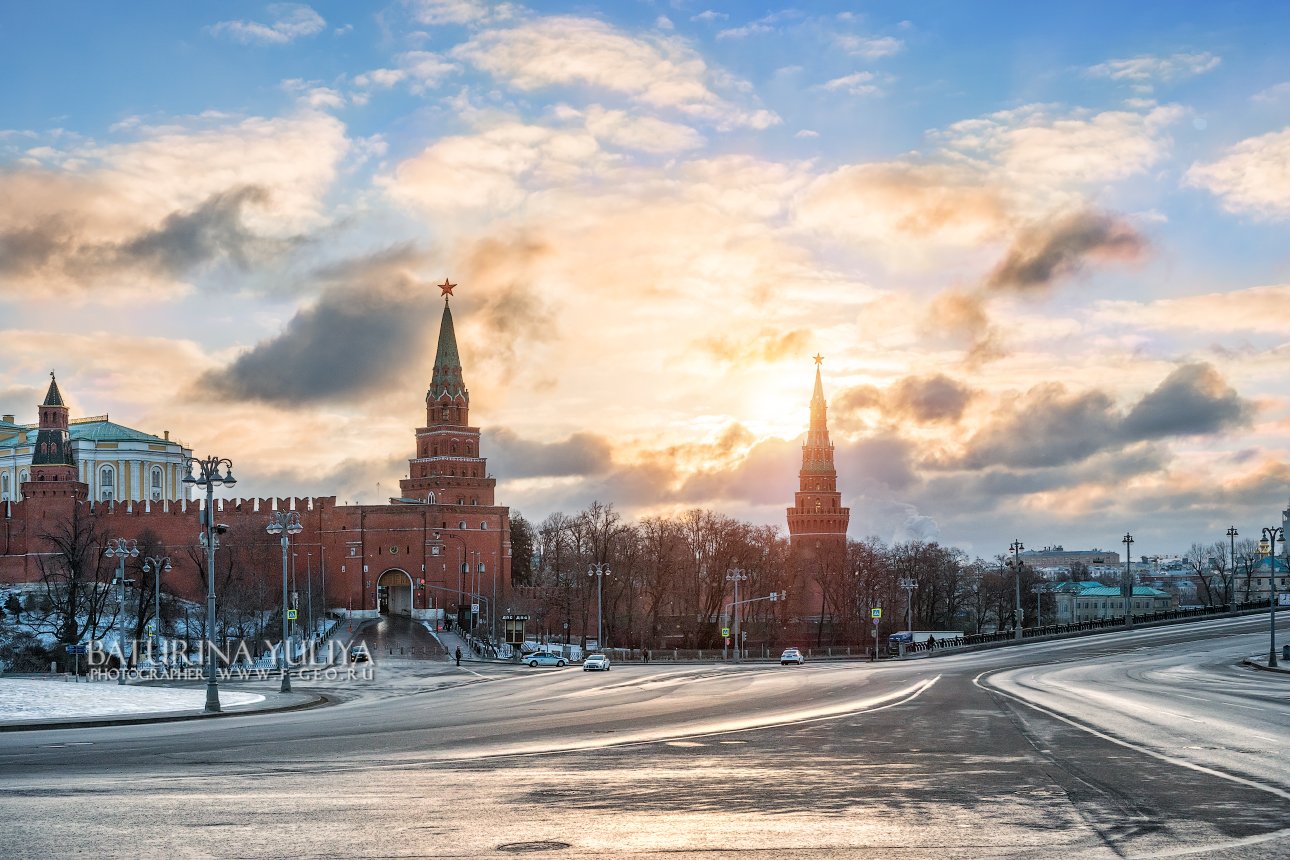 Боровицкие ворота Кремля