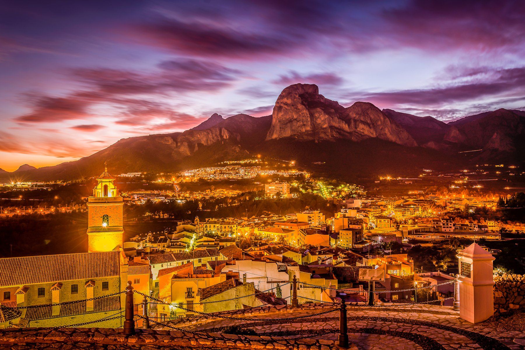 polop de la marina, alicante, spain, night city, city and mountains, Виктор Голобородько