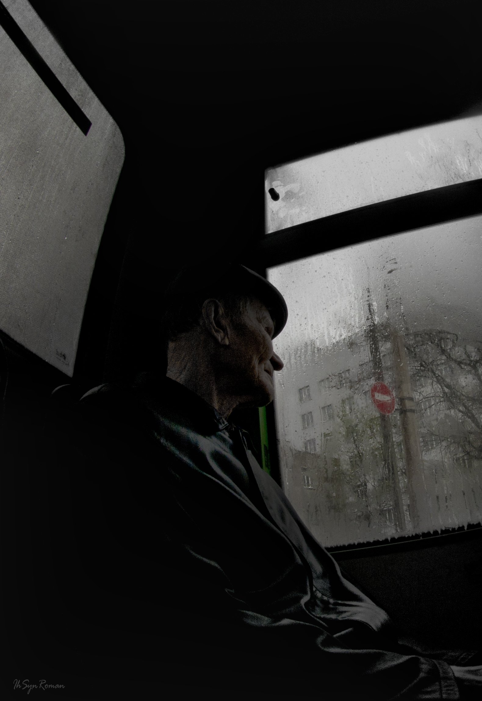 жанр, автобус, пассажир, окно, знак, Roma Krasov ( Chitinskiy )