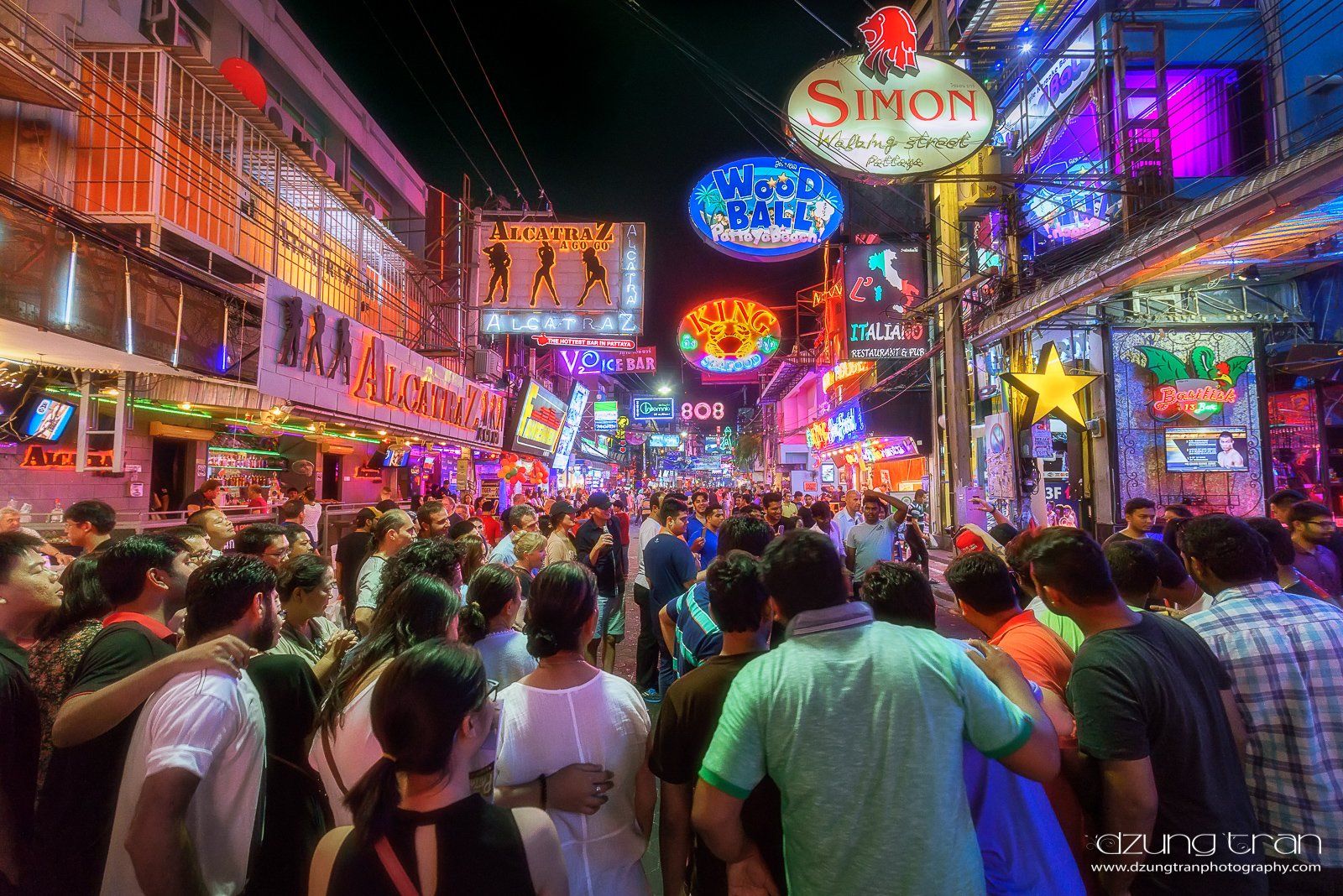 walking,street,nightlife,sex,market, Tran Minh Dung