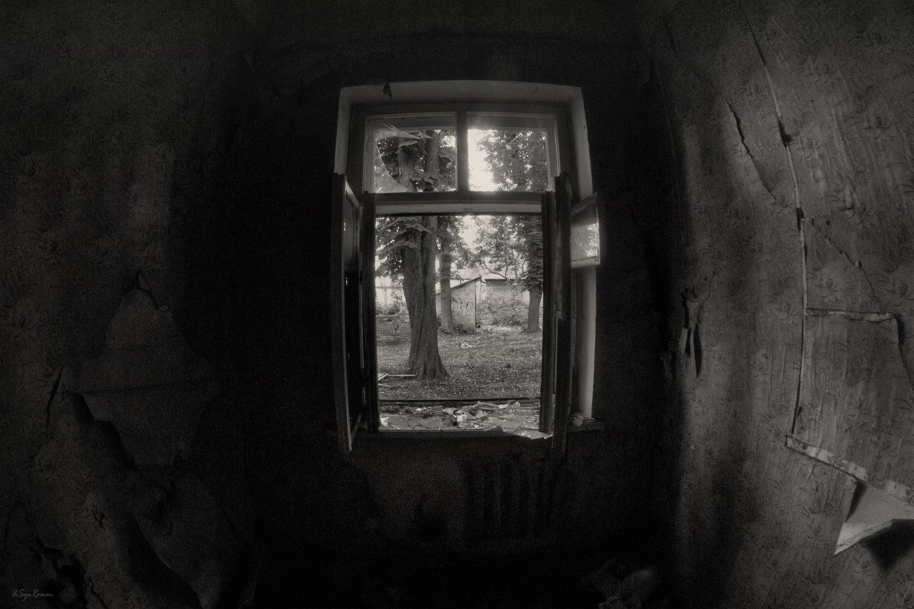 окно,стены,разруха, Roma Krasov ( Chitinskiy )