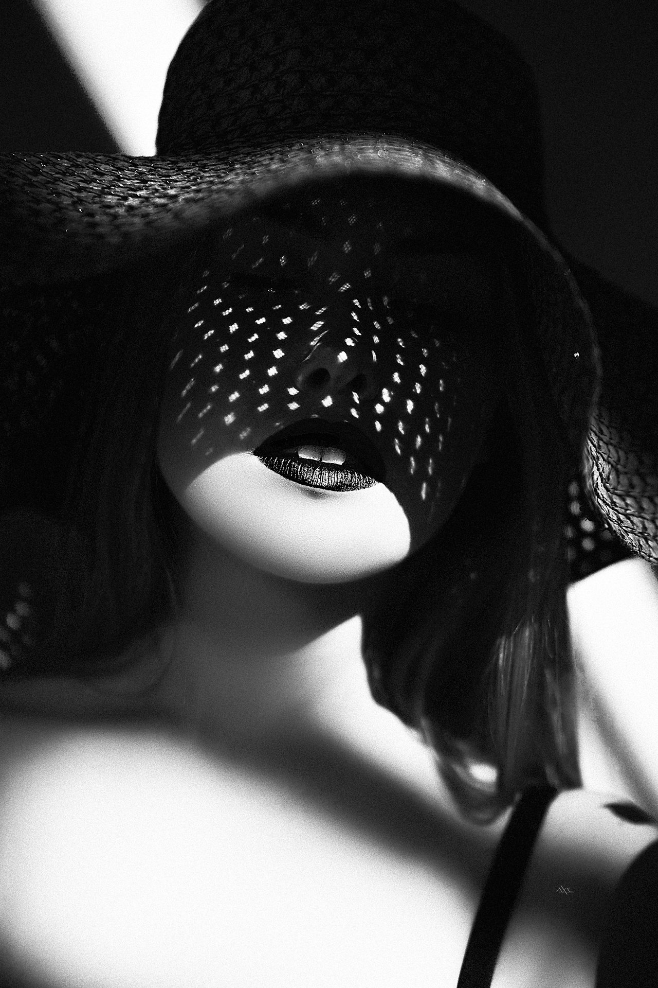 woman, fashion, hat, beauty, black and white, shadows, Руслан Болгов (Axe)