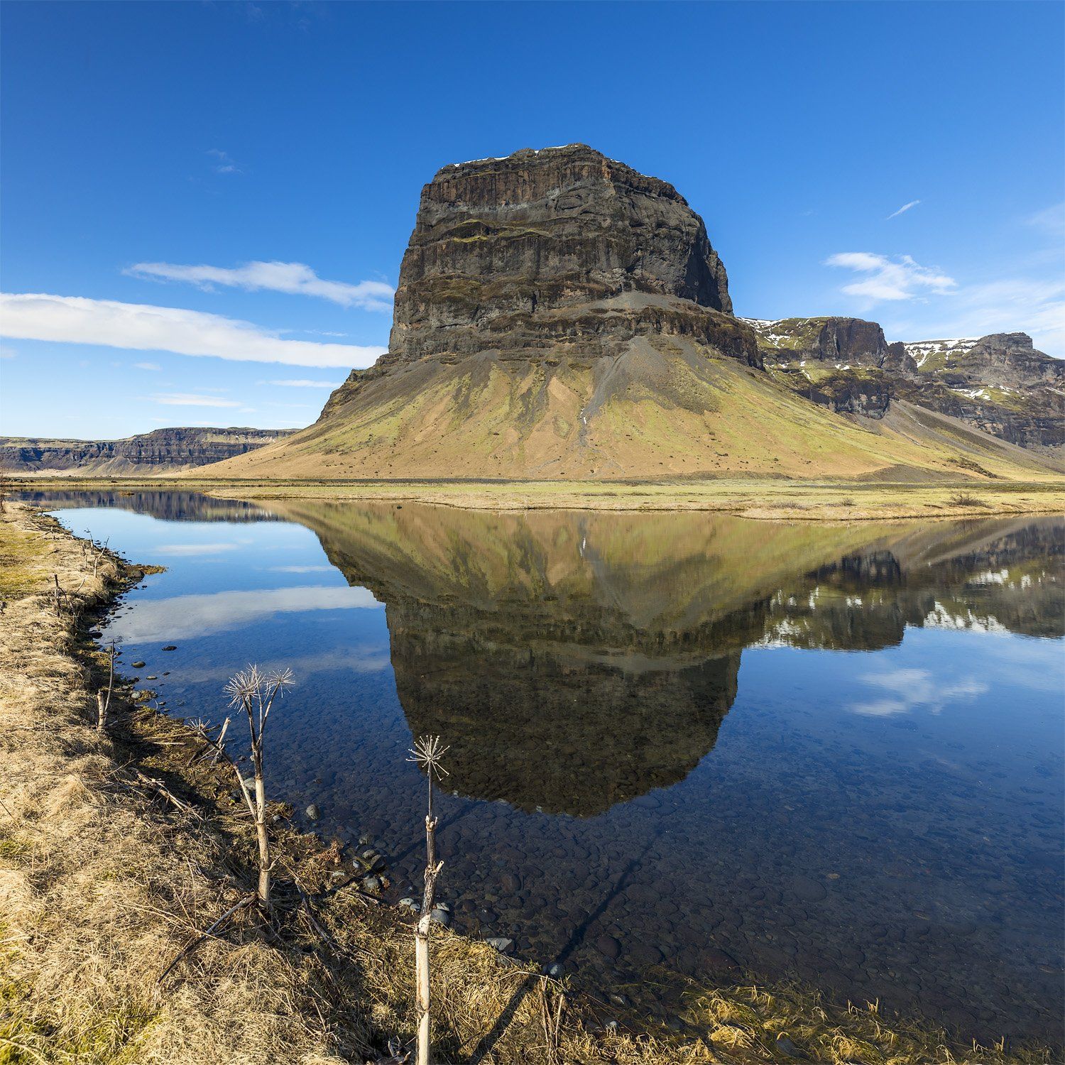 lomagnupur mountain, iceland, Sergey Merphy