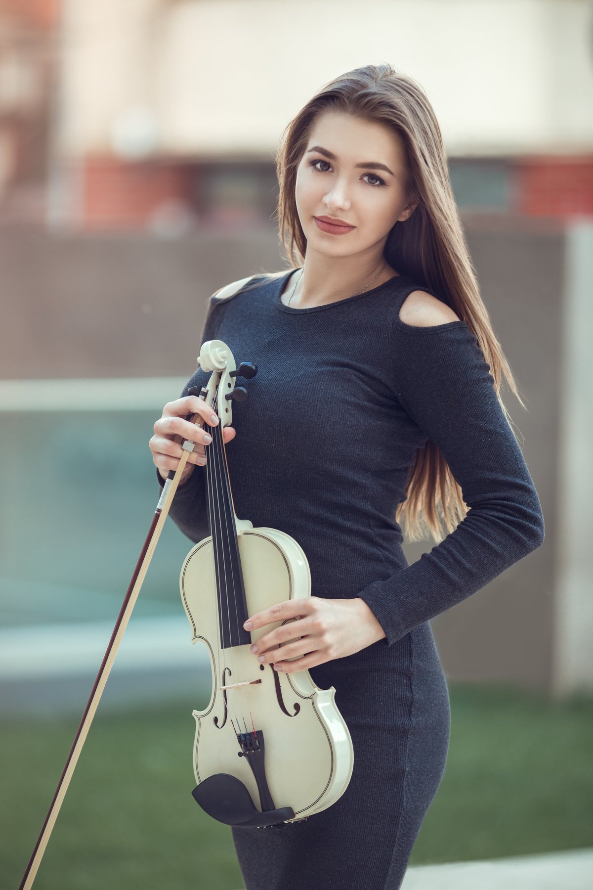 girl, model, young, beauty, style, color, photography, shooting, photoshoot, picture, canon, 135mm, bokeh, retouch, art, follow, instagram, fashion, people, daylight, natural light, violin, amazing, Andrei Marginean