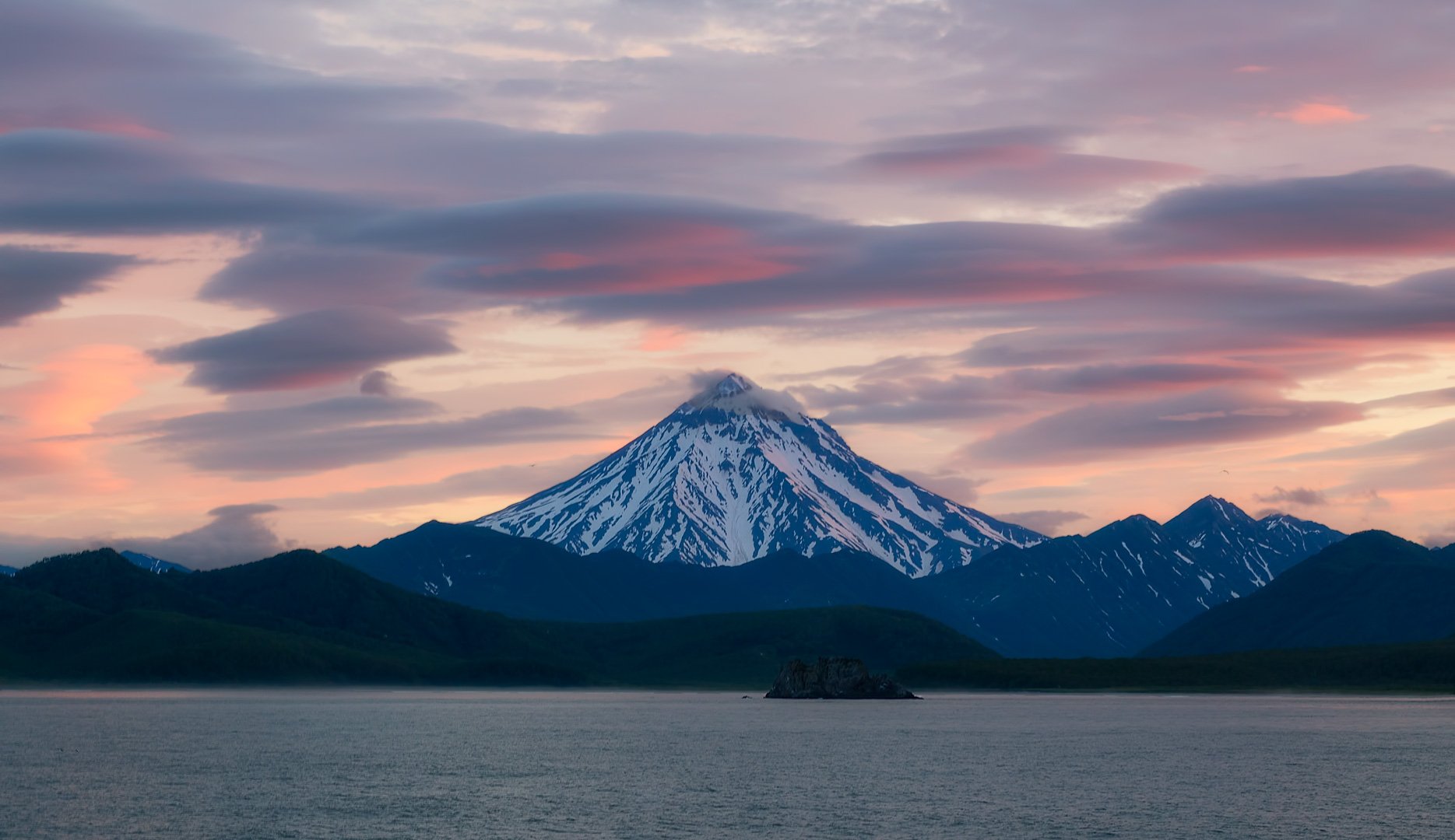 вулкан вилючинский, камчатка, лето, горы, закат, Евгений Паршуков