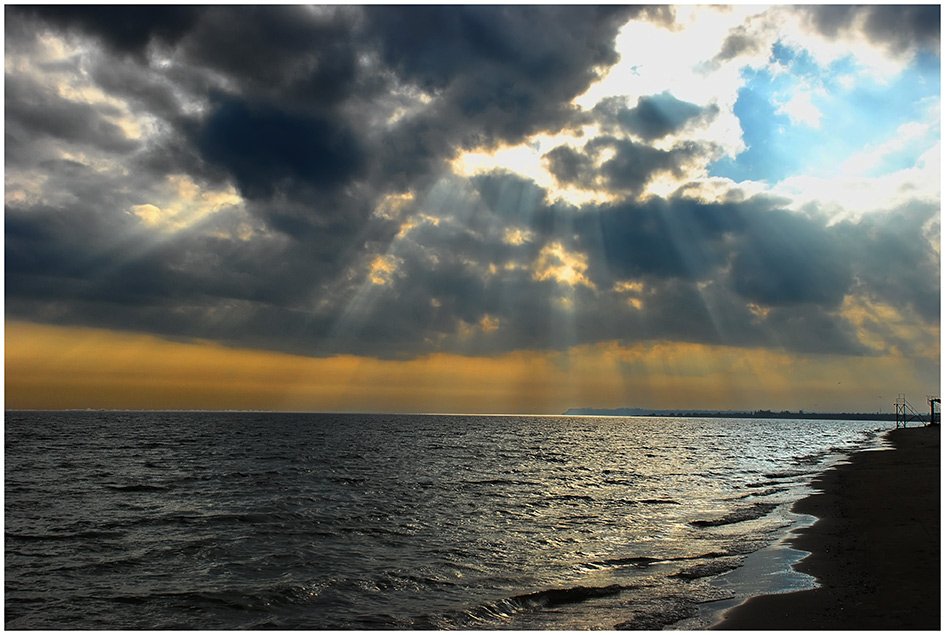 море, небо, тучи, облака, солнце, лучи, Олег Скворцов