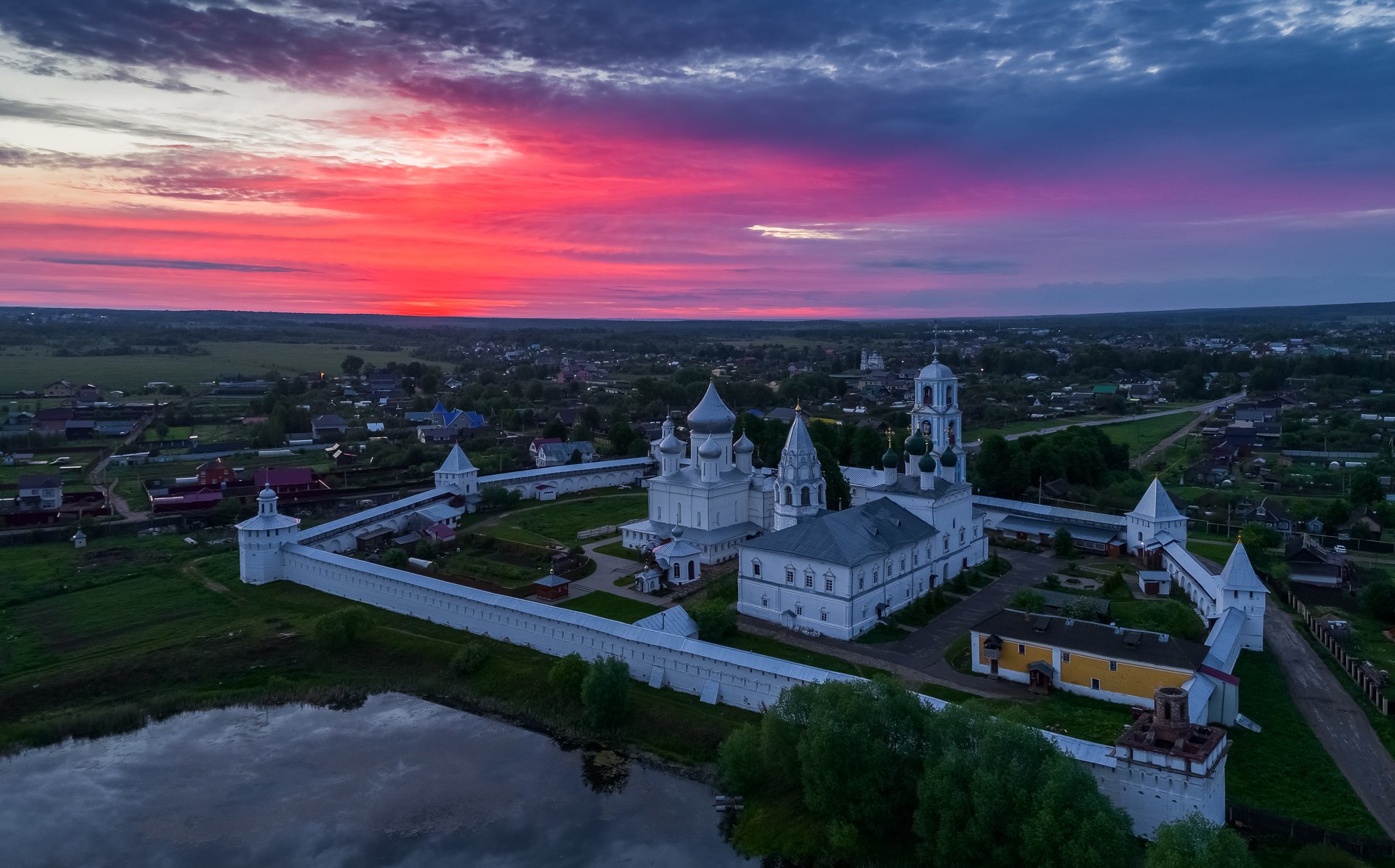 Переславль Залесский осень Никитский монастырь