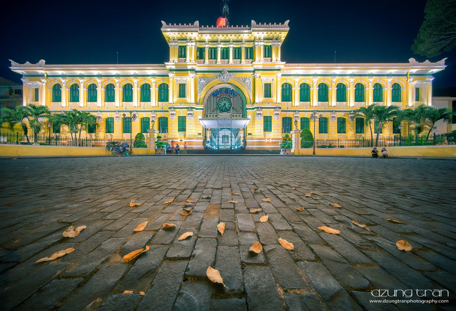 saigon,central,post office, Tran Minh Dung