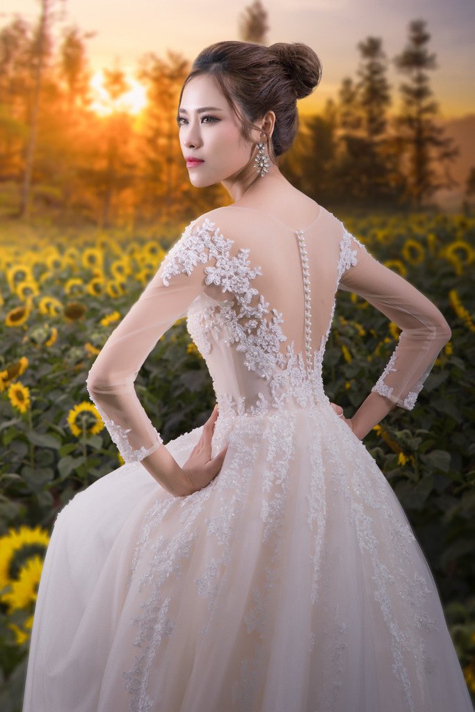 #portait #beautyful #bridal #beauty #concept #model #vietnam #sunflower #flower #retouch, Nguyen Trung Duc