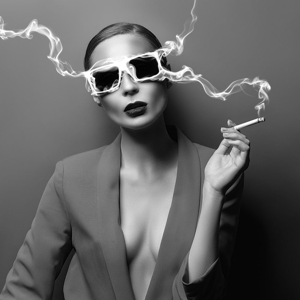 White smoke, sunglasses, portrait, young woman, fashionable, beautiful, art, makeup, monochrome, abstract, Андрей Бортников