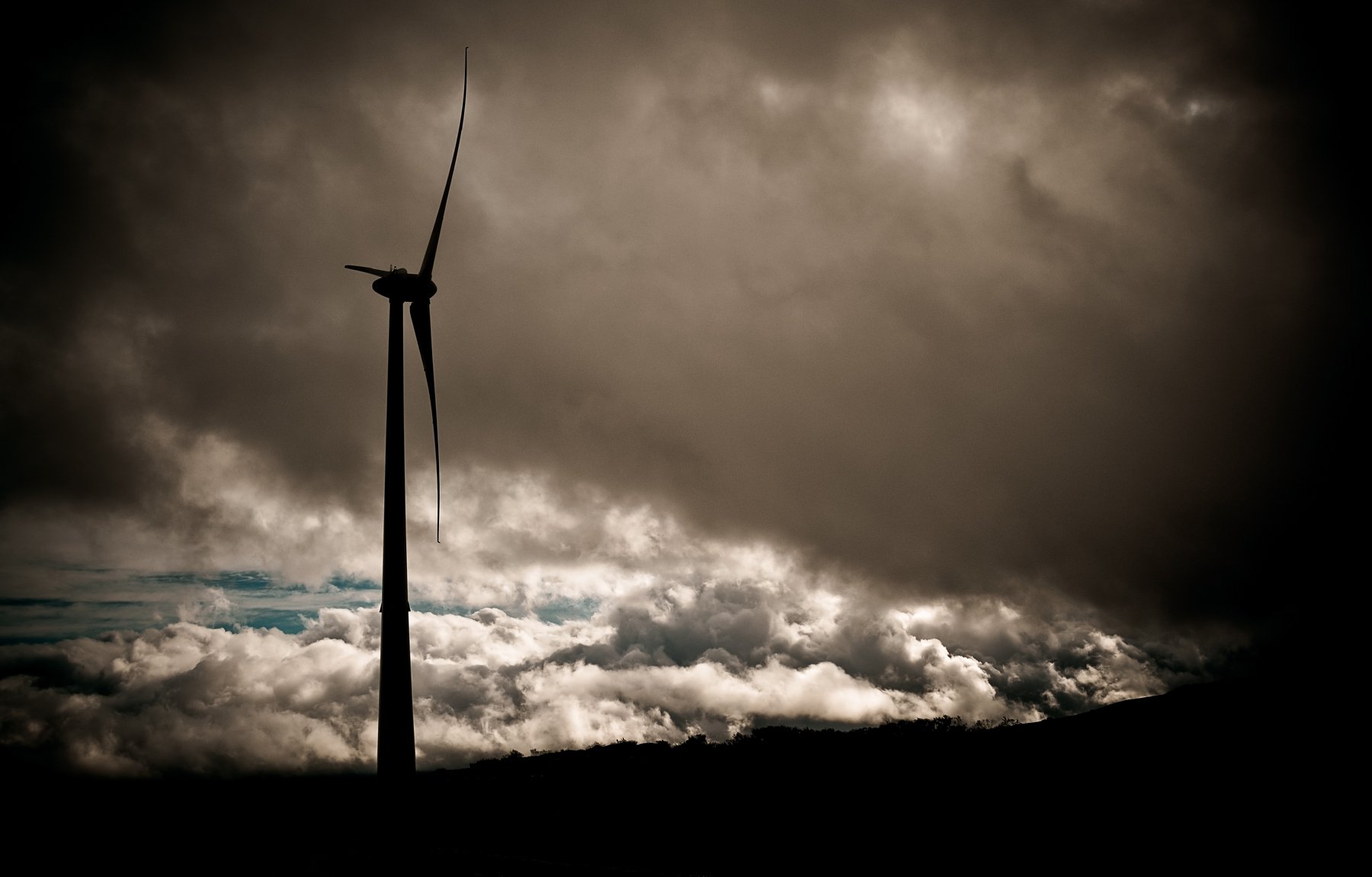 clouds, air, wind, energy, electrcity, wind turnine, turbine, silhouete, Antonio Coelho
