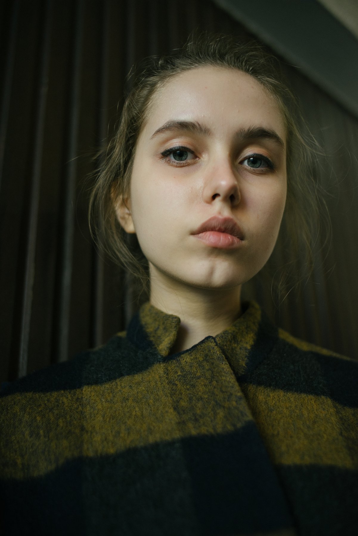 девушка портрет линии композиция взгляд свет объём 35мм цифра , Иванов Юрий
