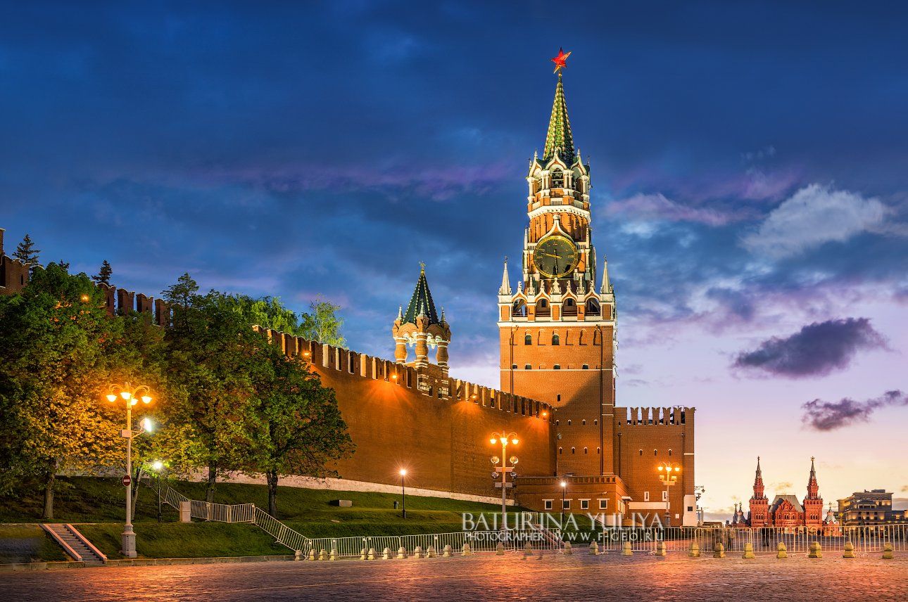 москва, кремль, красная площадь, закат, спасская башня, Юлия Батурина