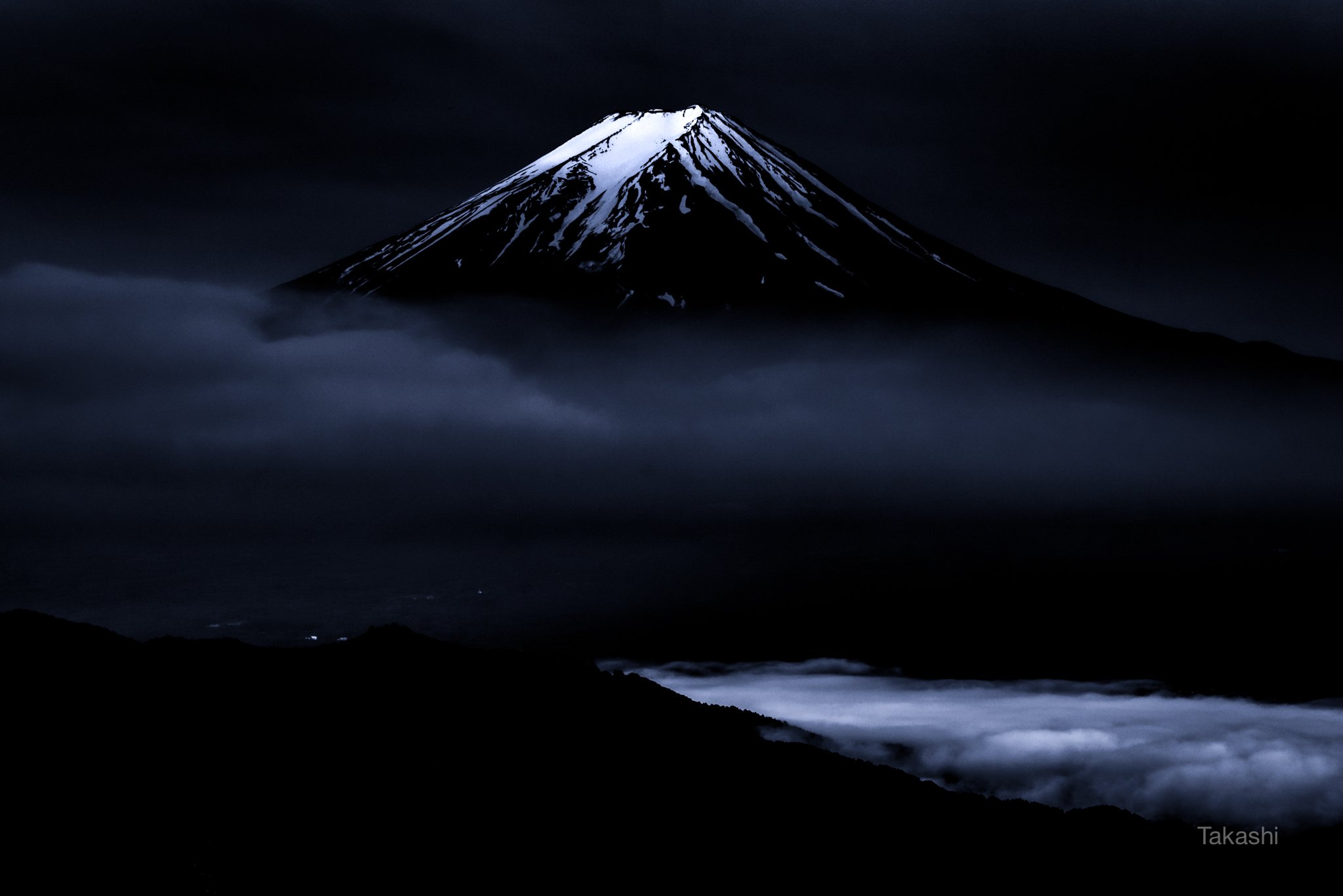 Fuji,mountain,clouds,snow,fog,Japan,blue,sky,amazing,wonderful,beautiful, Takashi