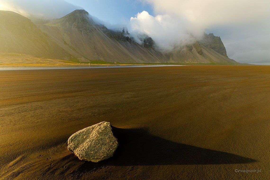 Iceland, beach, mountain, rock, arid, desert, sand, Piotr Debek
