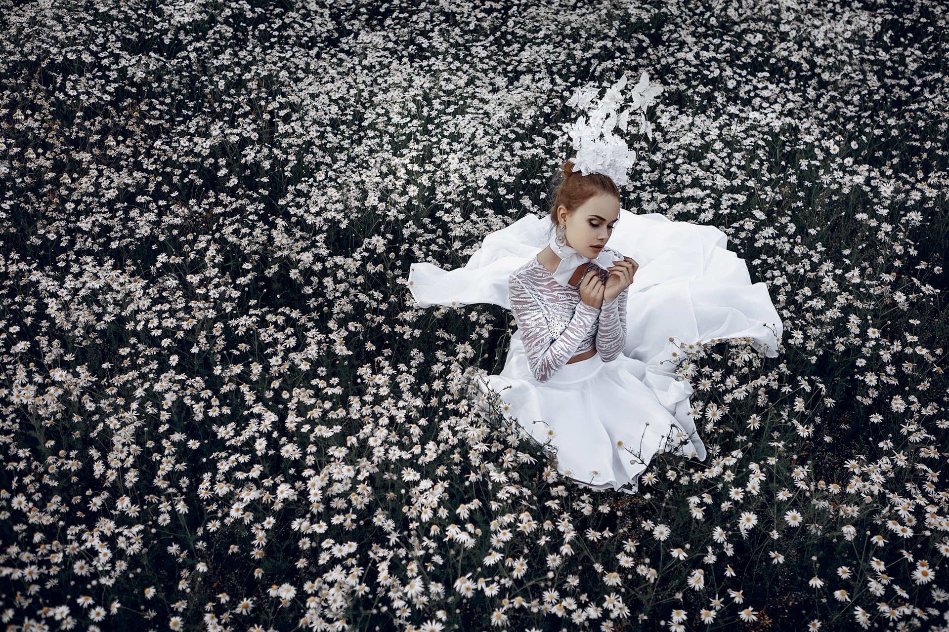woman, fashion, dress, field, flowers, natural light, Руслан Болгов (Axe)