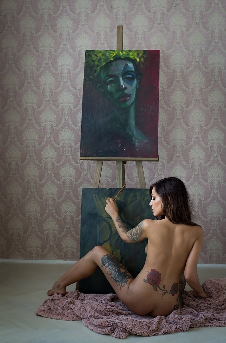 model, nude, naked, glamour, woman, female, colour, body, sexy, sensual, natural light, curves, portrait, erotica, painter, fine art, paint, tattoo,, Lajos Csáki