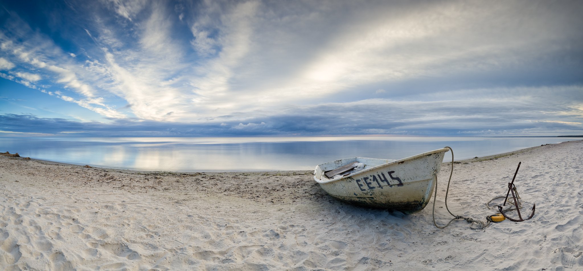 панорама пейзаж лодка море песок пляж латвия, Алексей Мельситов