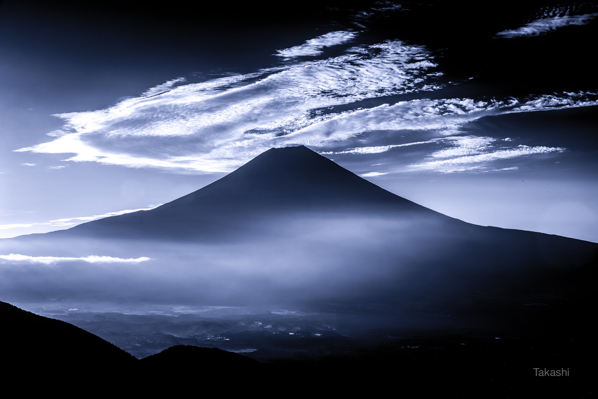 Fuji,Japan,mountain,cloud,sky,landscape,blue,white,amazing,wonderful,beautiful,, Takashi