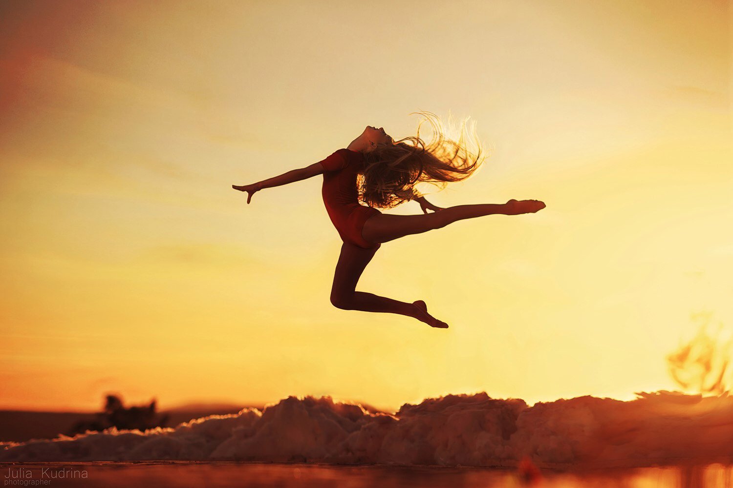 Fly girls. Fly photo Pro. Girl Flying up. Girl and girl with Fly Swatter.