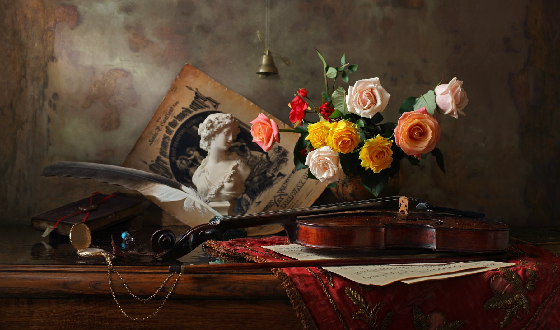 натюрморт, скрипка, музыка, бюст, девушка, розы, книги, история, Андрей Морозов