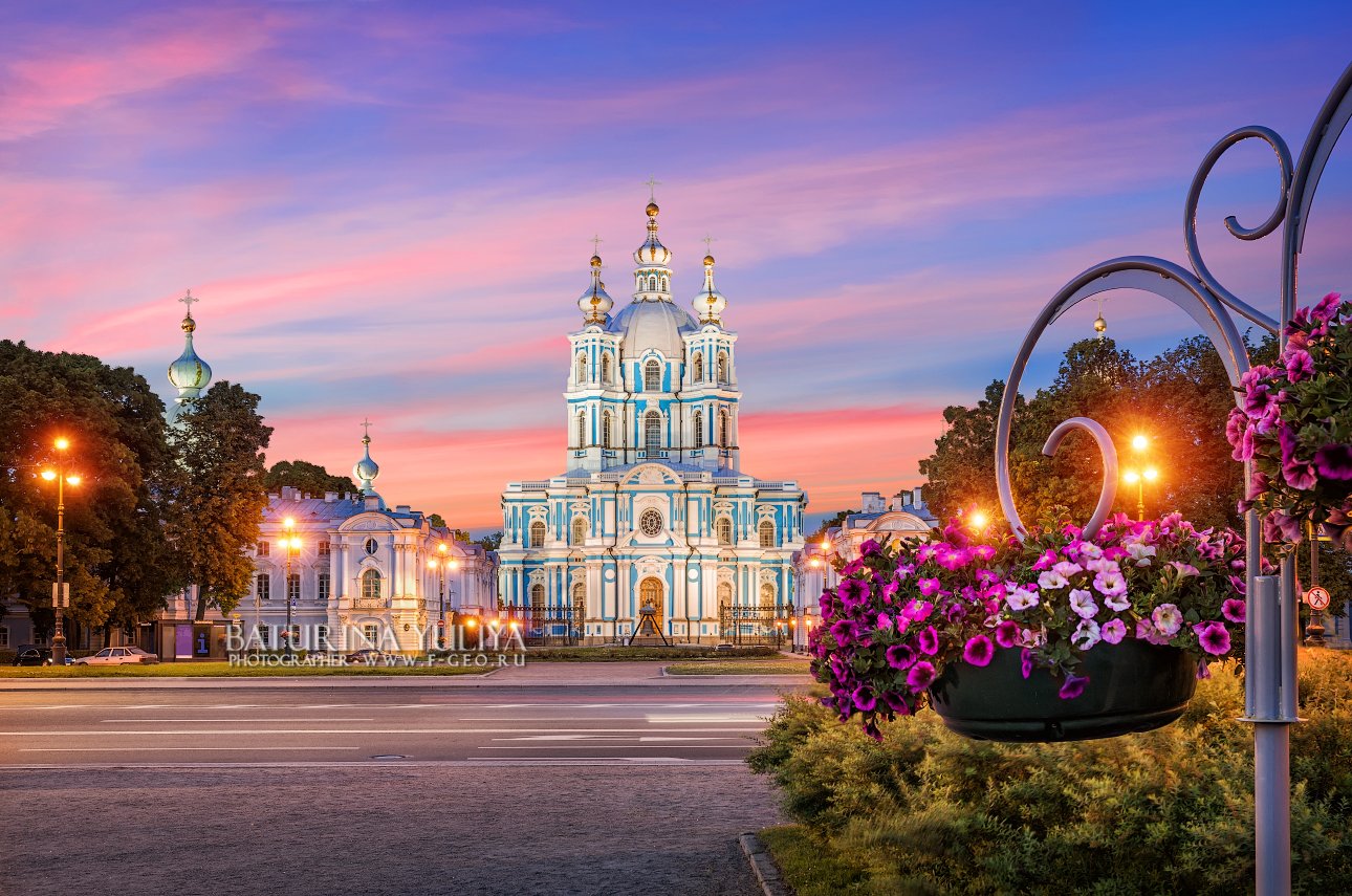 смольный собор, санкт-петербург, цветы, Юлия Батурина