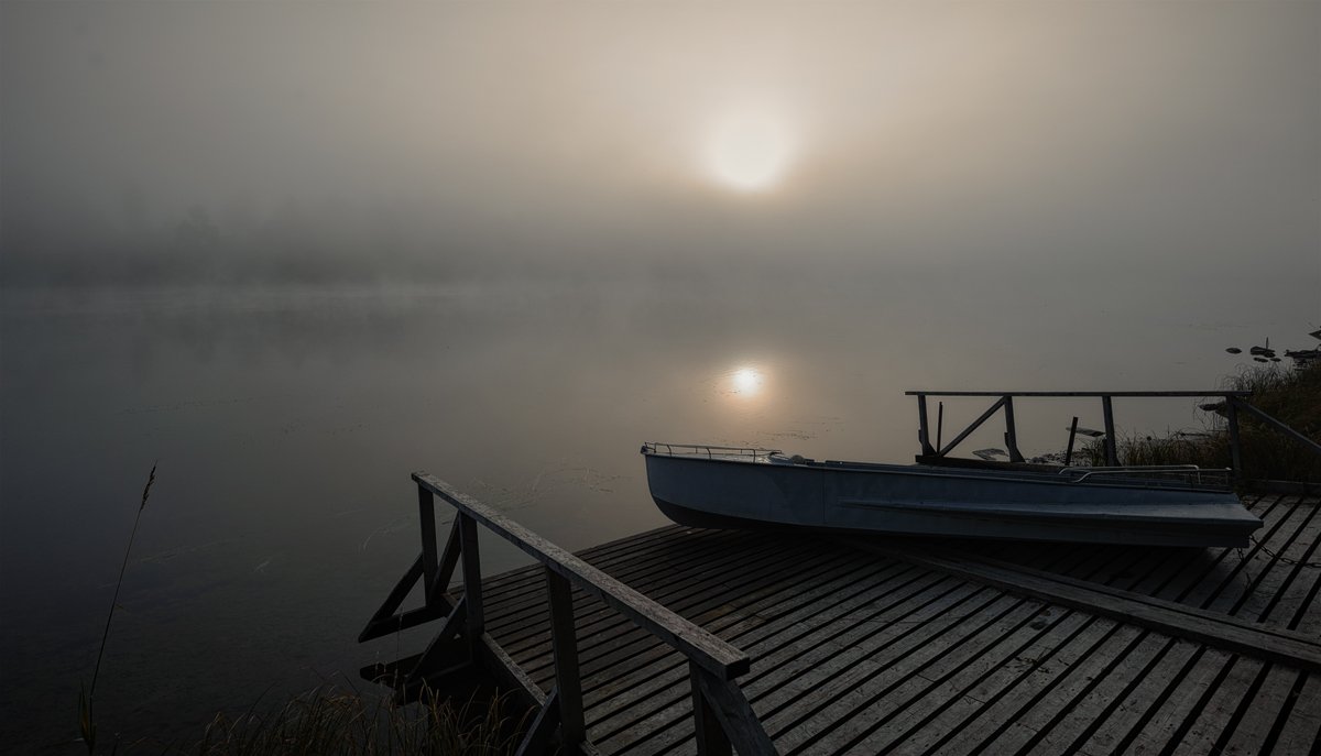 осень,туман,вода,лодка,пейзаж,солнце, Евгений Плетнев
