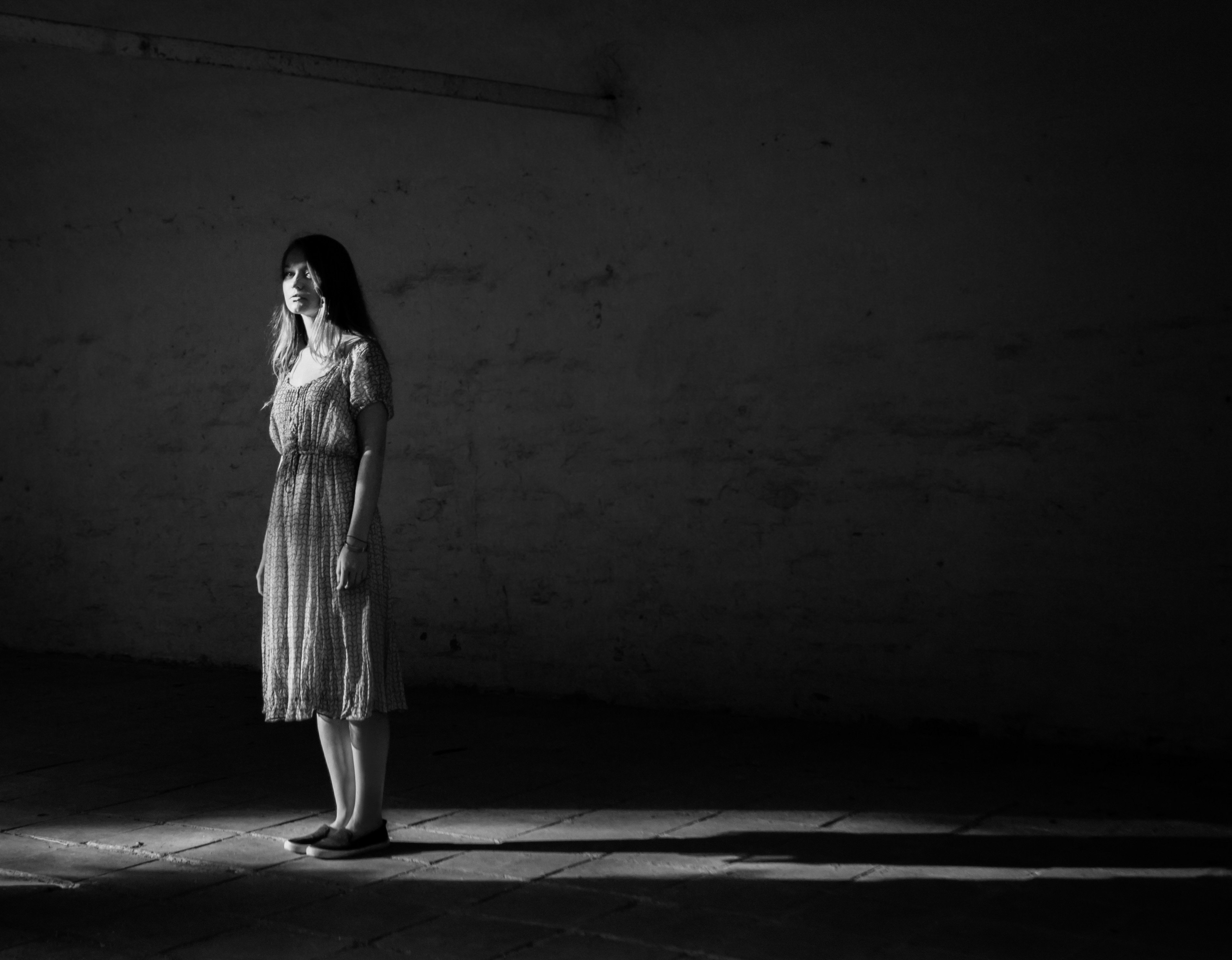 девушка,черно-белое фото,тень, Мария Буданова