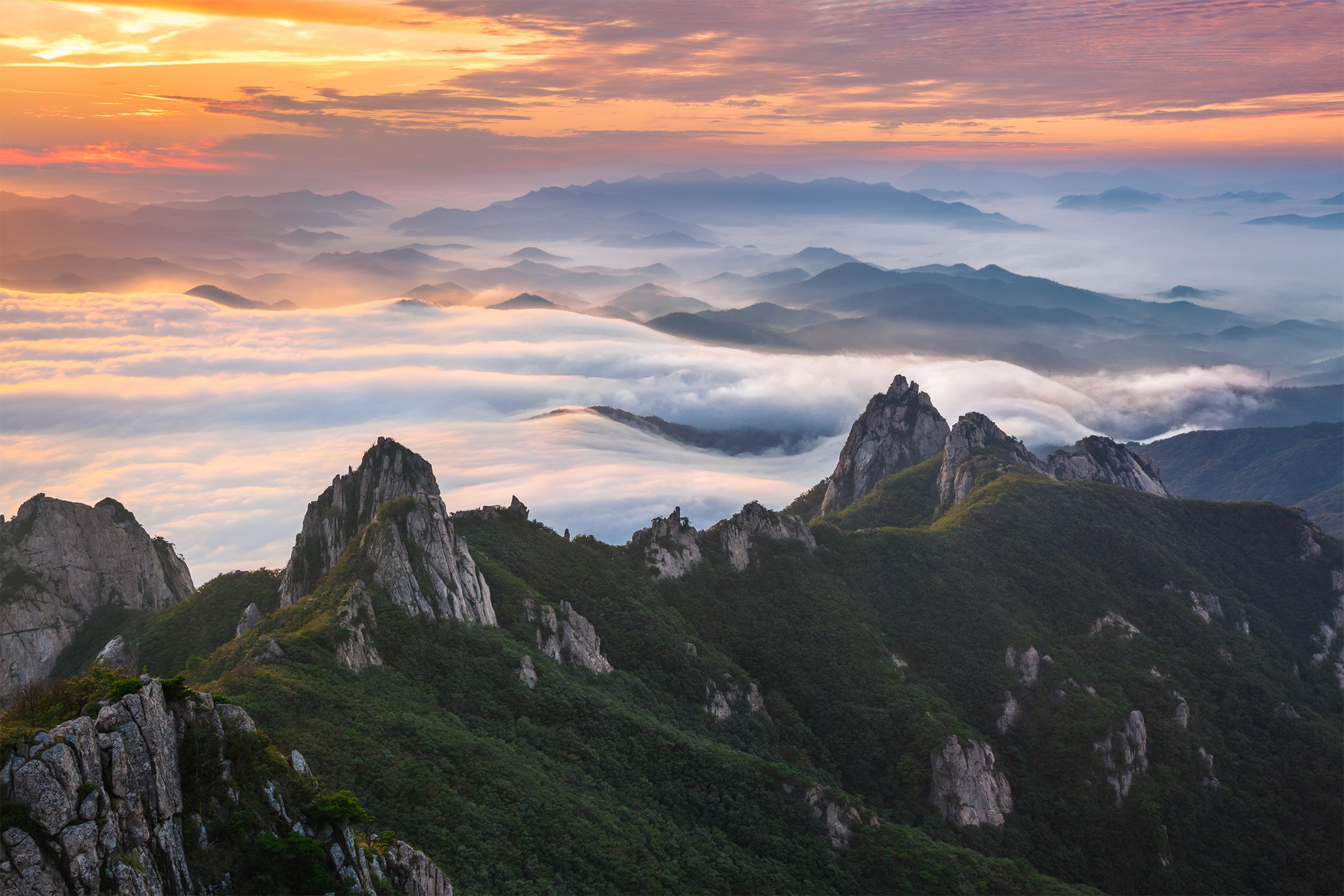 wolchulsan national park,  rugged, tsunami, mountainscape, rolling fog, exploring,  outdoors, rock, clouds, layers, fog, invasion, Jaeyoun Ryu