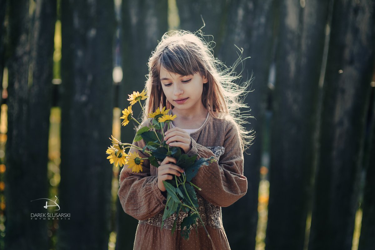  portret, kwiaty, dziecko, darekslusarski, , Darek Ślusarski