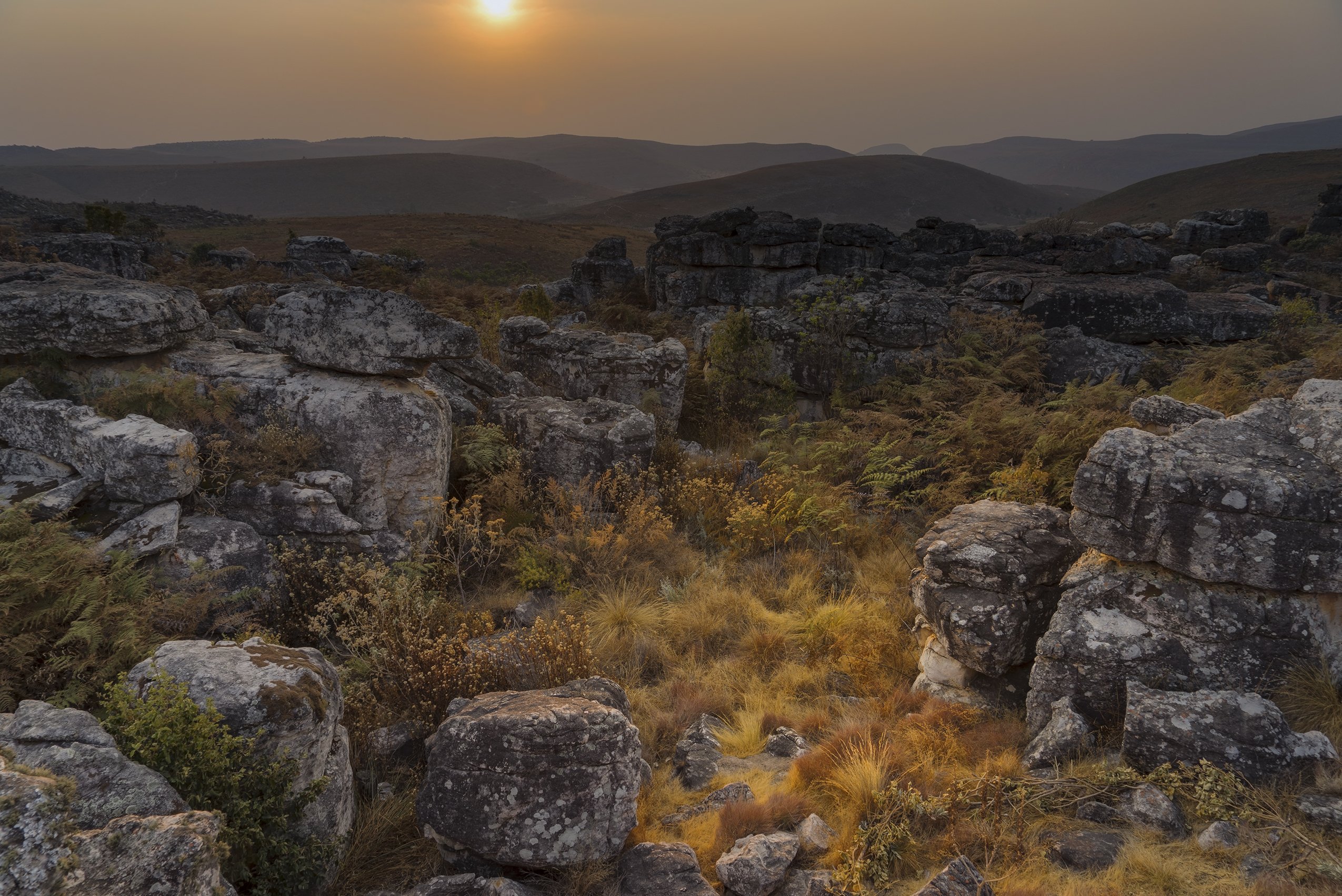 ангола, лубанго, рассвет, камни, осень, Гайдабуров Сергей