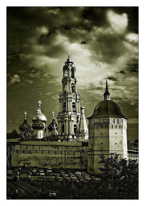 троице-сергиева лавра время колокольня, Геннадий Романов