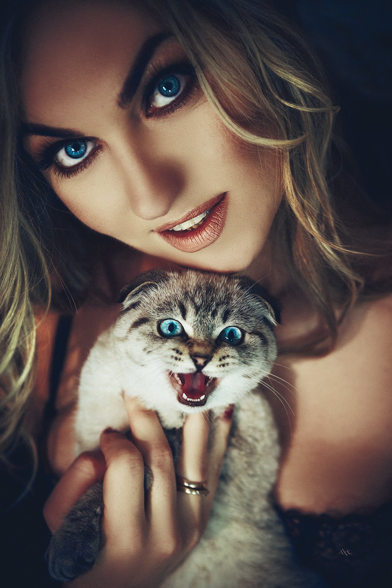 woman, portrait, cat, Руслан Болгов (Axe)