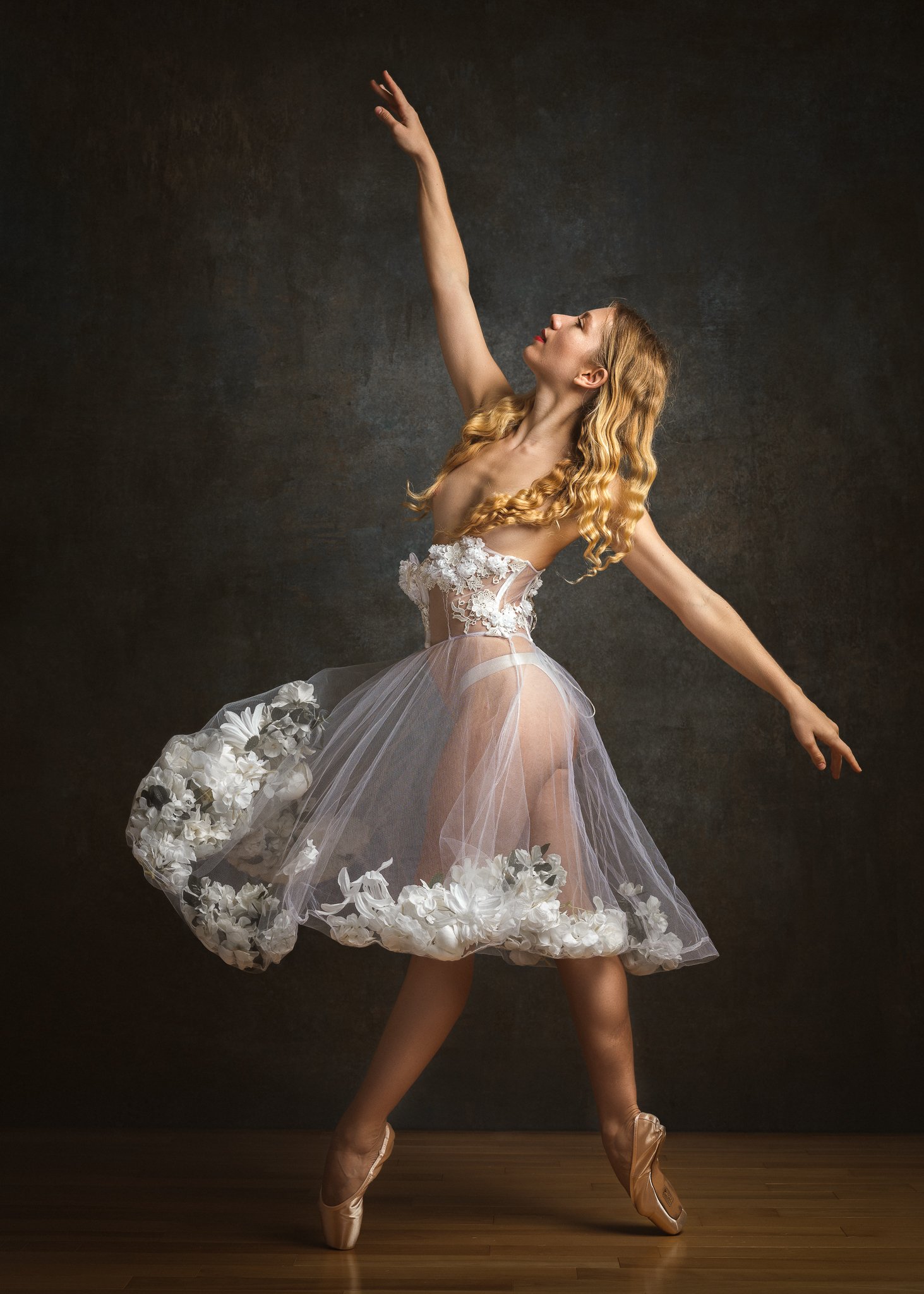 beauty portrait girl young female blonde dancer ballerina, Saulius Ke
