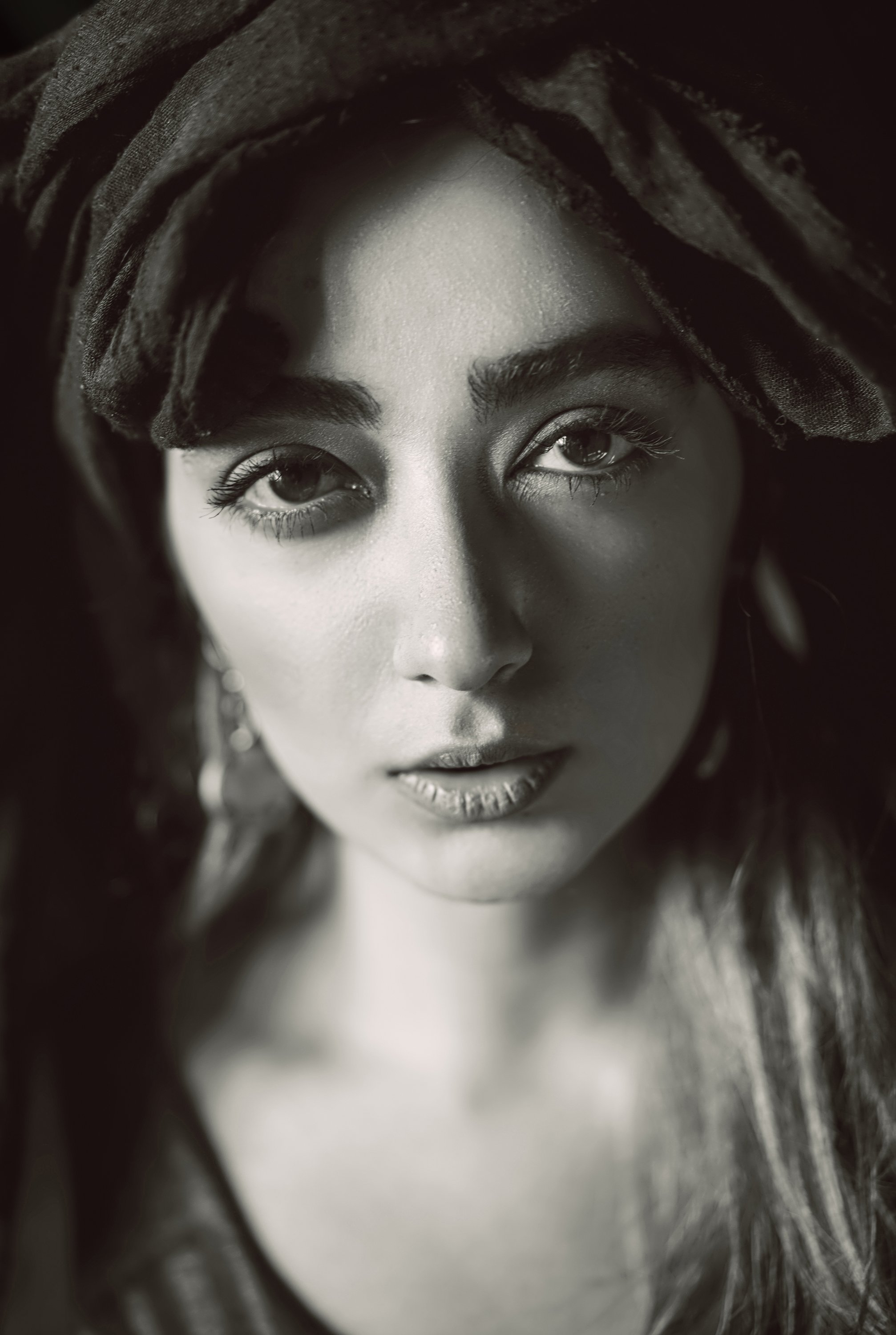 portrait, dark-portrait, bw, black&white, headshot, khaki, Peyman Naderi