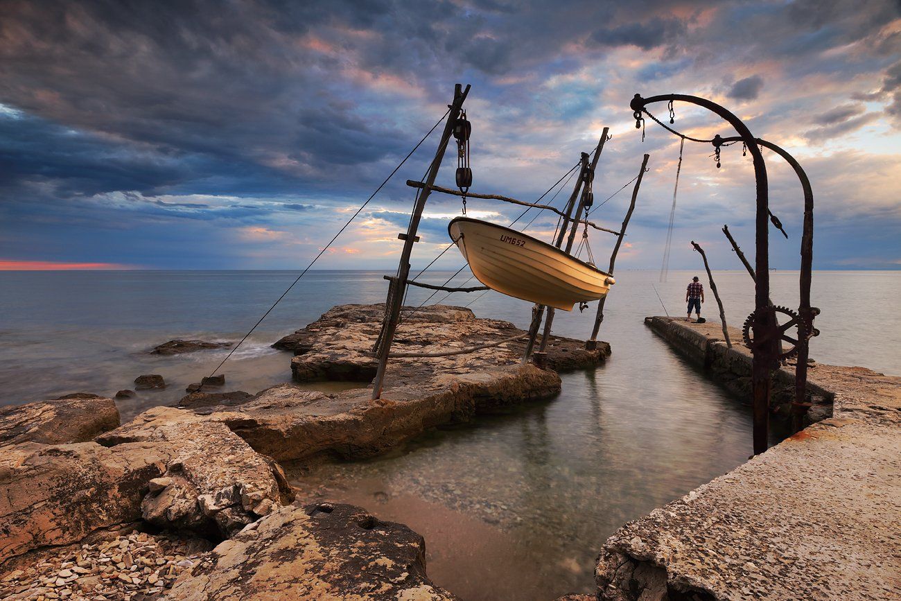 sea, evening, boat, sunset, fisherman, rocks, Jacek Lisiewicz