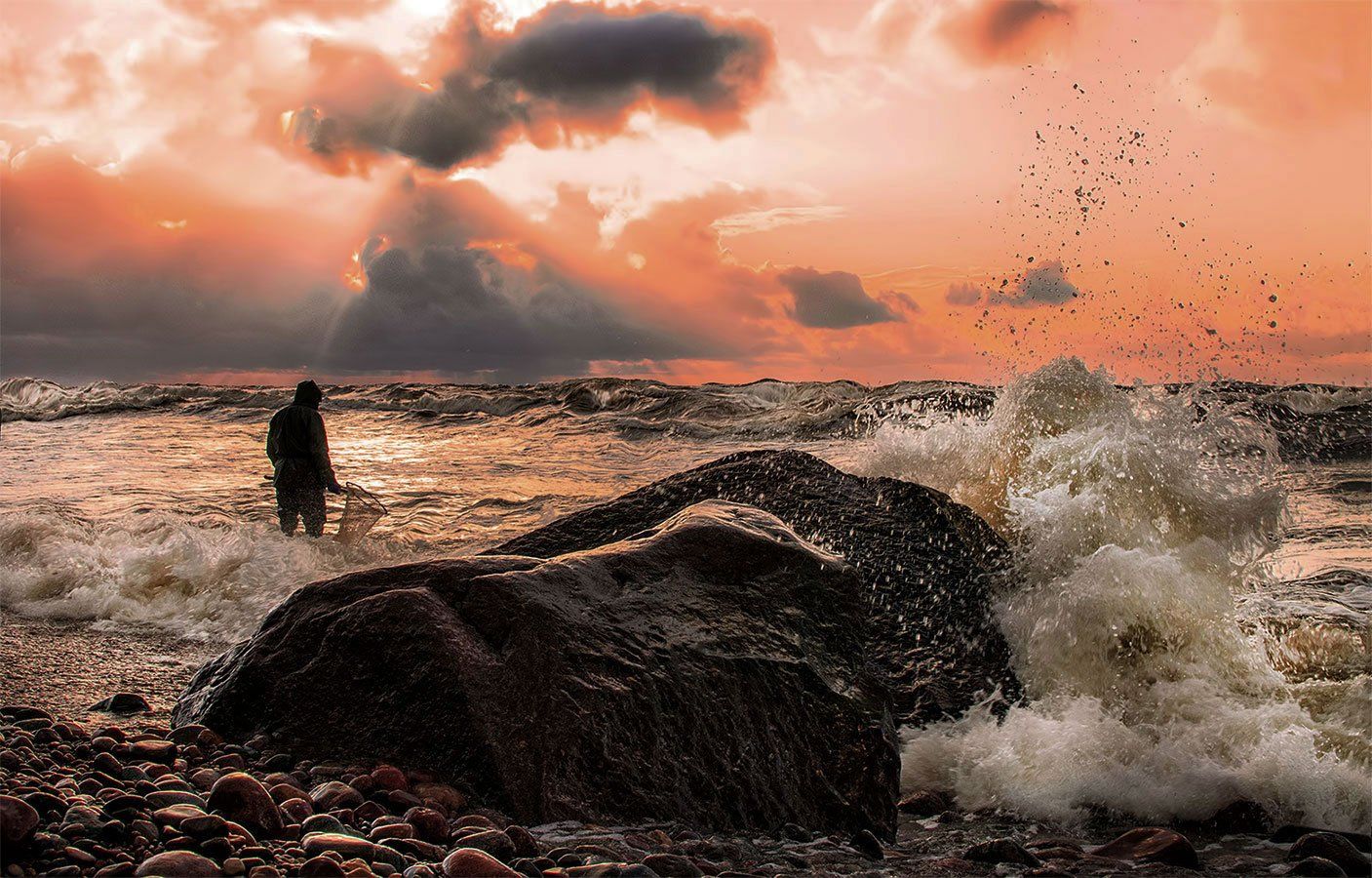 sunset, amberfishman,stones,waves, Daiva Cirtautė