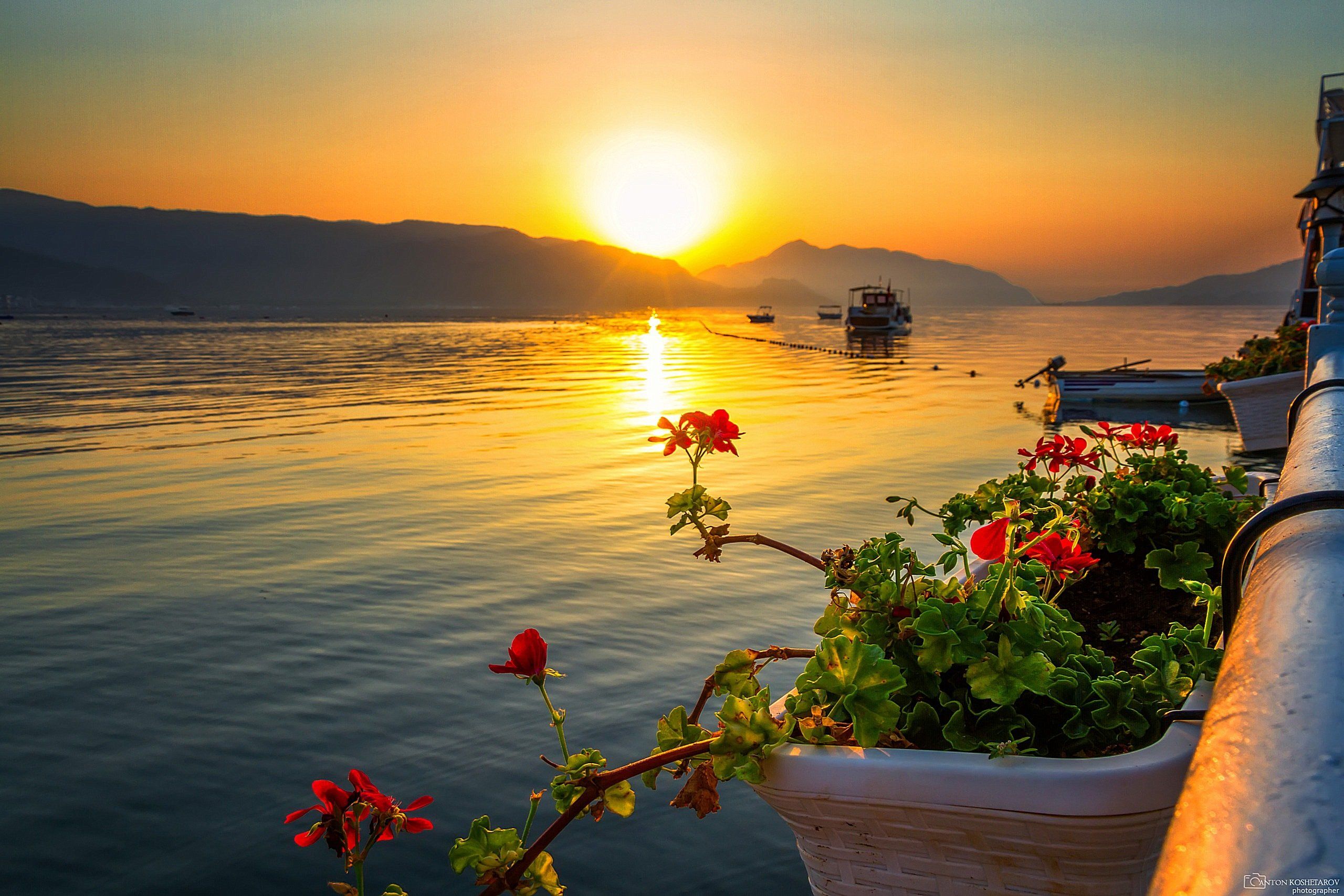 море, солнце, цветы, лодка, турция,мармарис,горы, рассвет, Антон Кошетаров