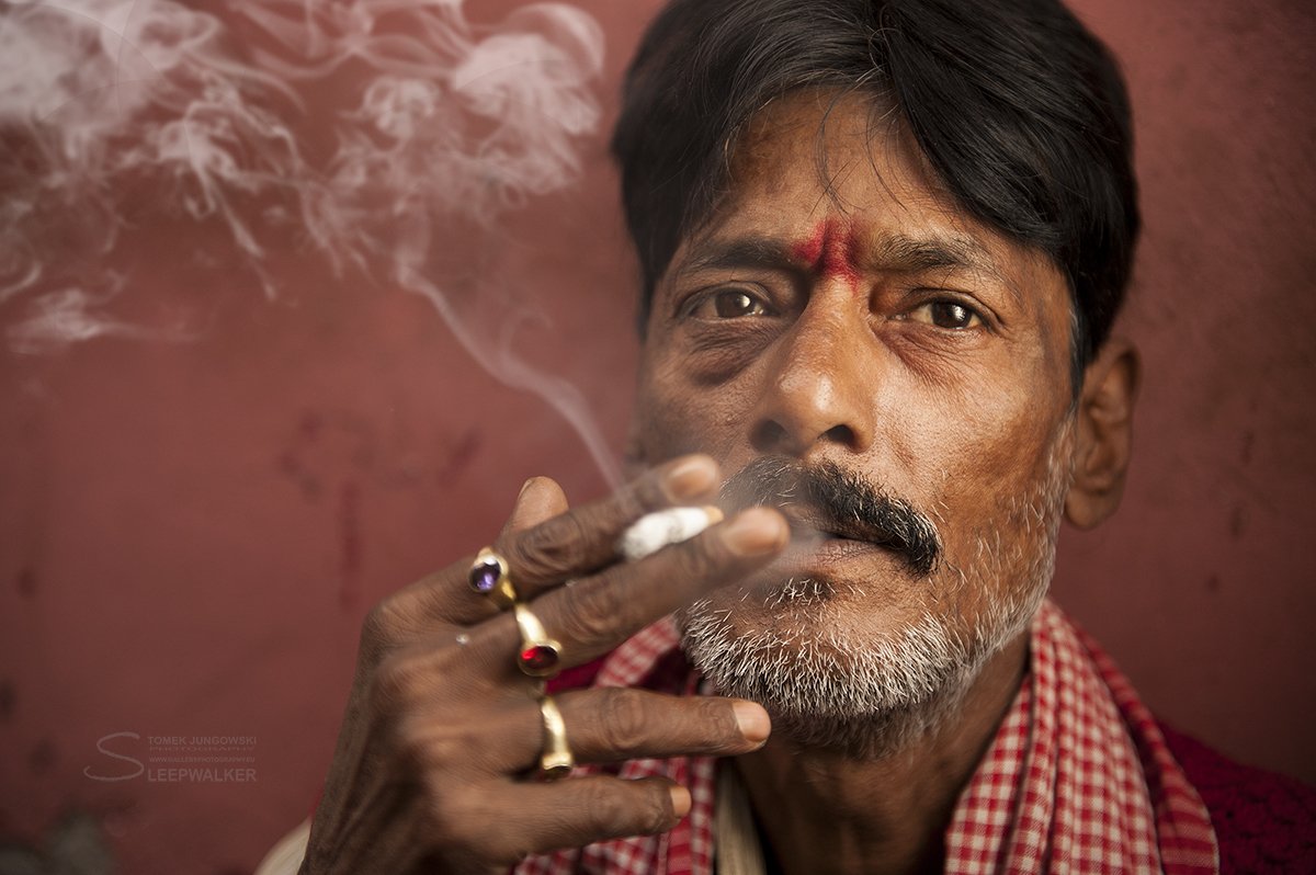 portrait, people, men, man, smoke,, Tomek Jungowski